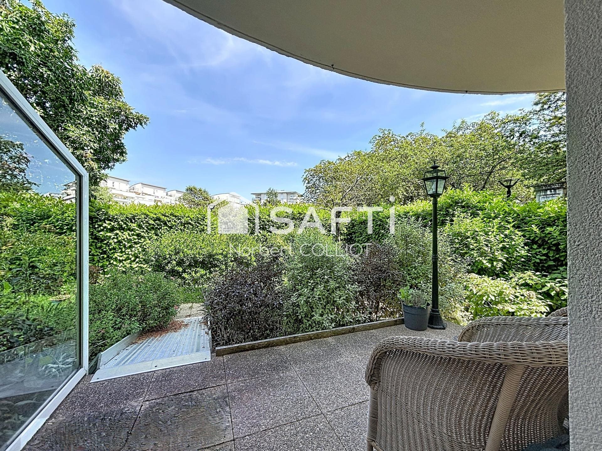 Appartement à vendre, 101m², Montigny-le-Bretonneux