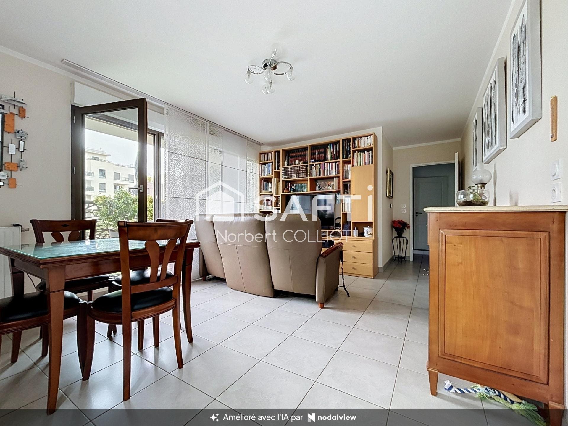 Appartement à vendre, 74m², Saint-Cyr-l'Ecole