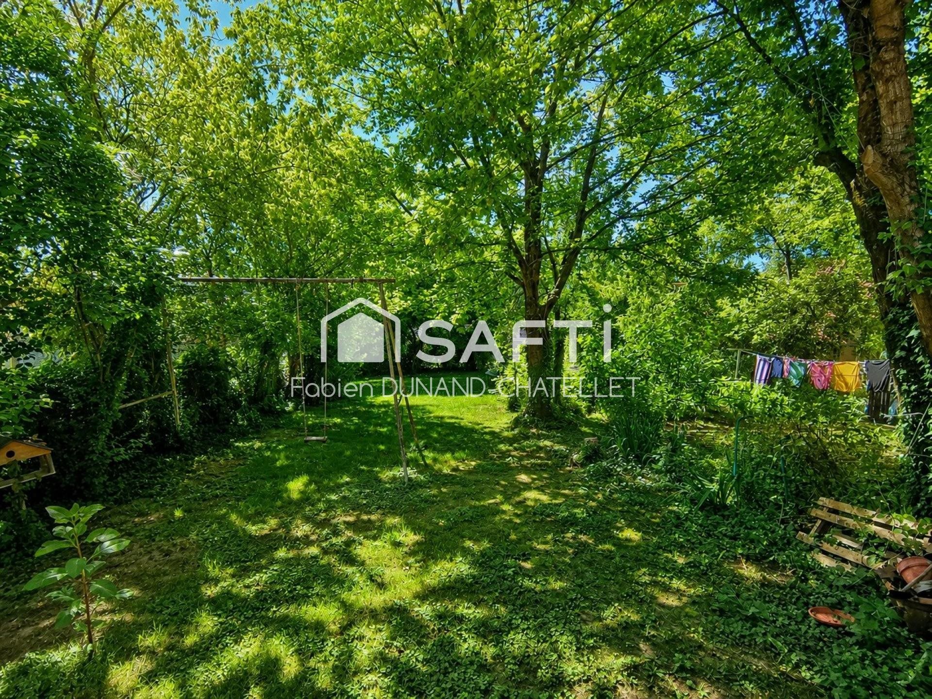 Maison à vendre, 181m², Vézeronce-Curtin