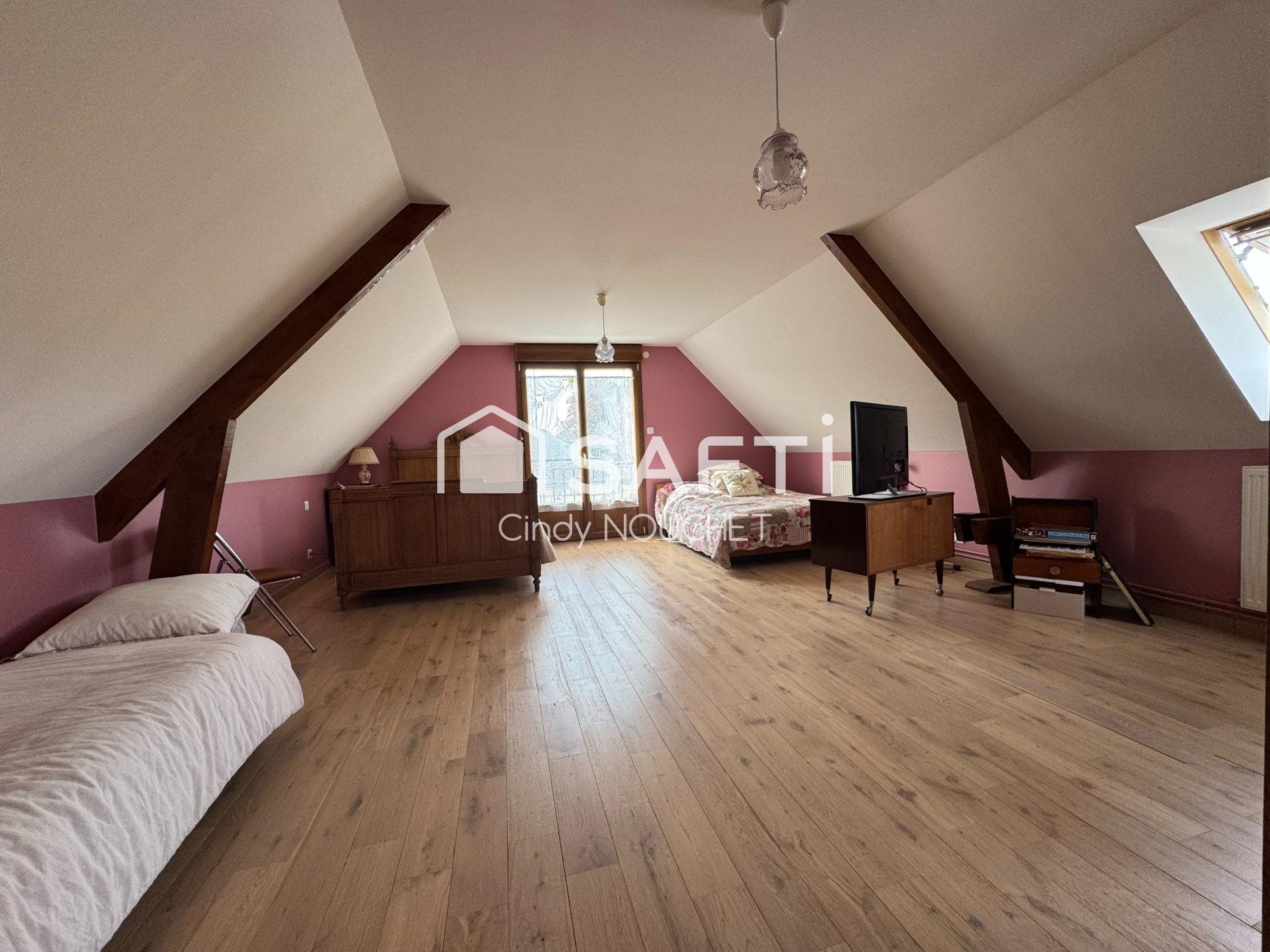 Maison à vendre, 187m², Avoise