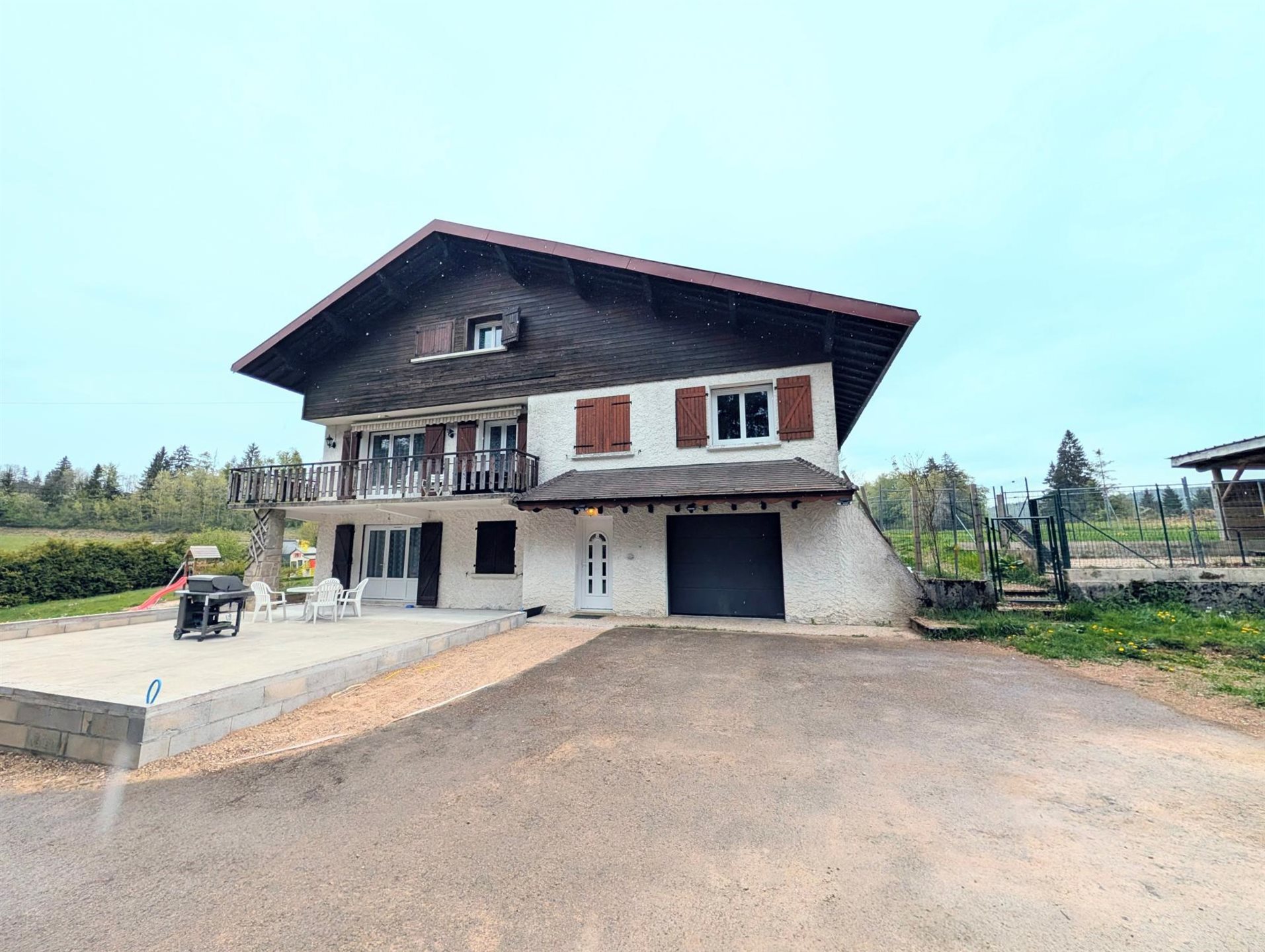 Maison à vendre, 220m², Saint-Laurent-en-Grandvaux