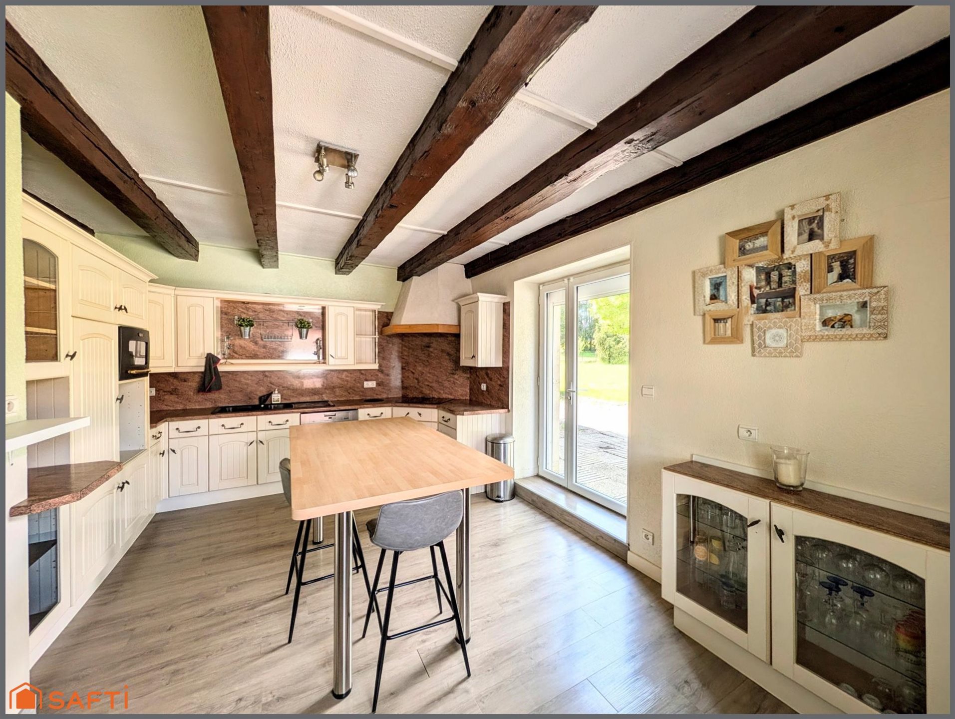 Maison à vendre, 190m², Saint-Laurent-en-Grandvaux