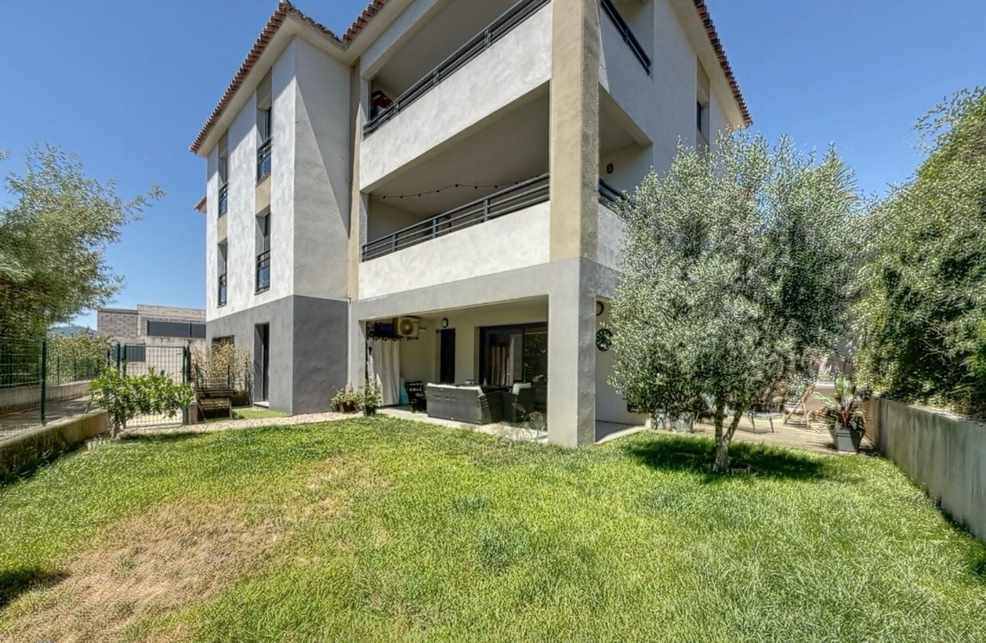 Appartement à vendre, 74m², Ajaccio