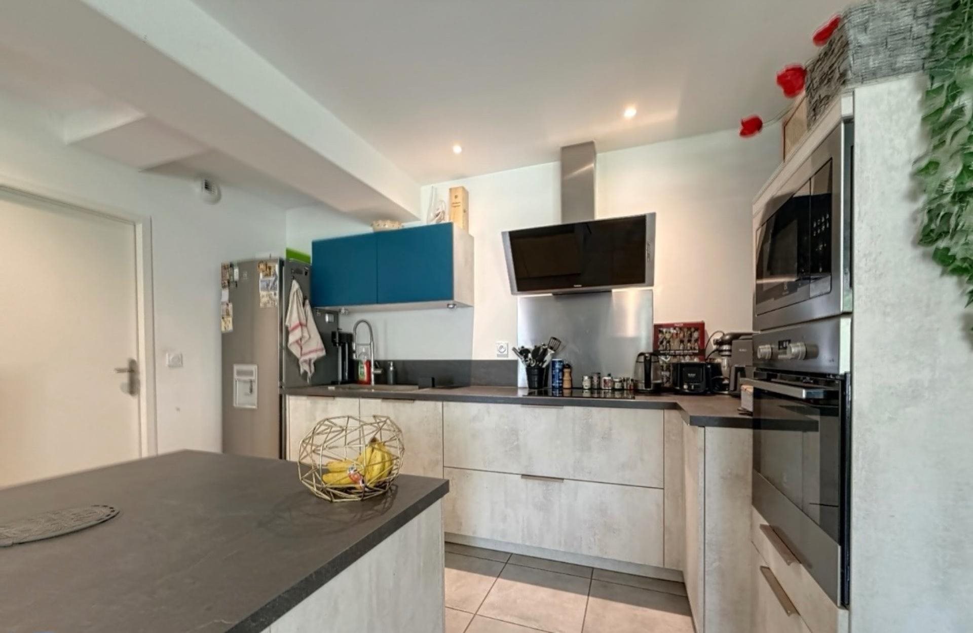 Appartement à vendre, 74m², Ajaccio