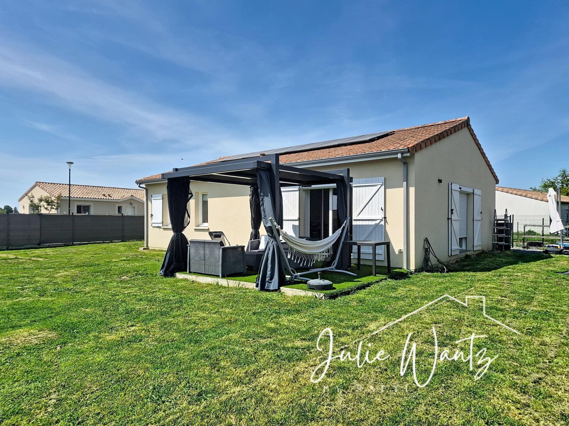 Maison à vendre, 90m², Villegouge