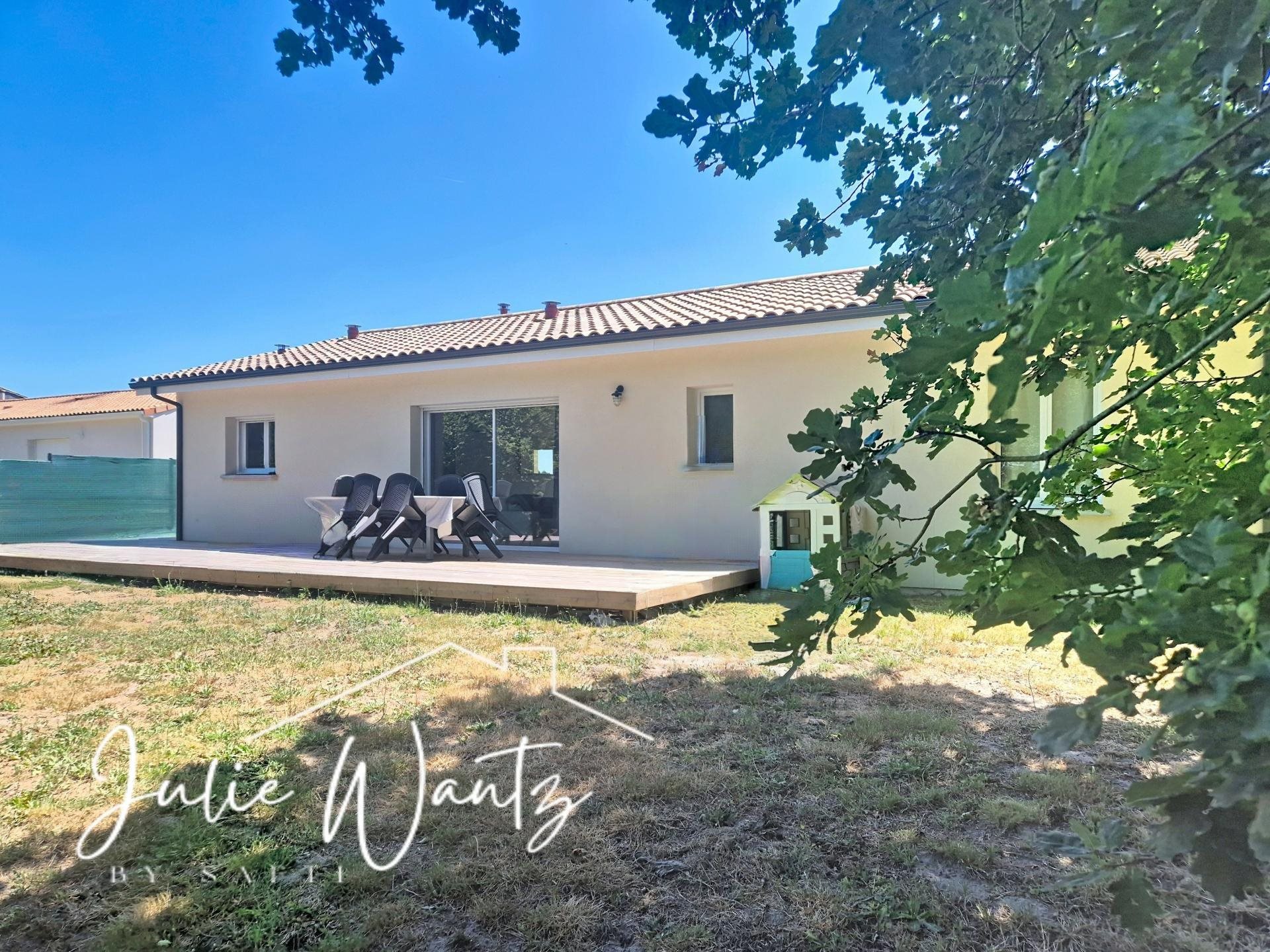 Maison à vendre, 108m², Laruscade
