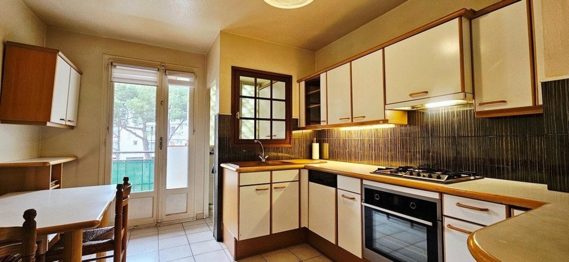 Appartement à vendre, 97m², Perpignan