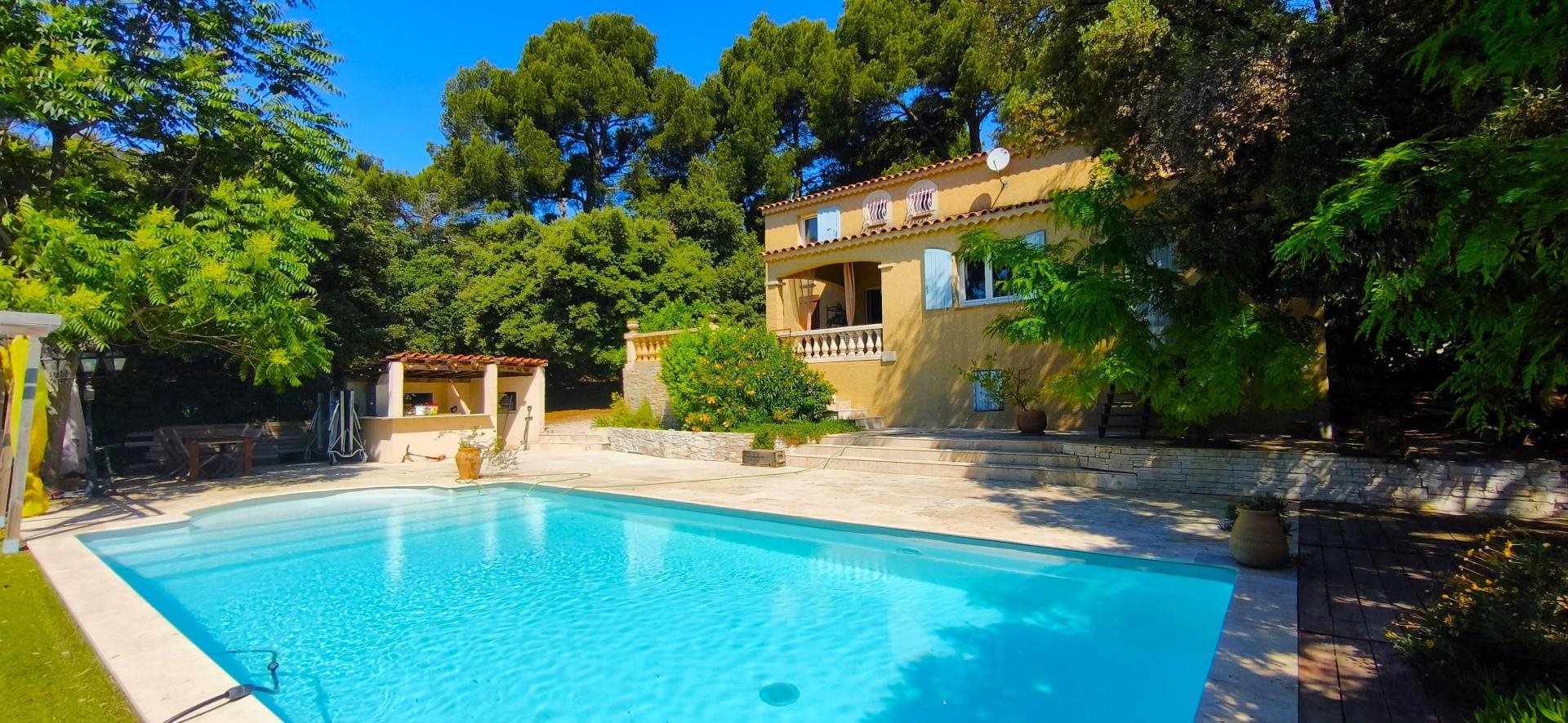 Maison à vendre, 140m², Aubagne