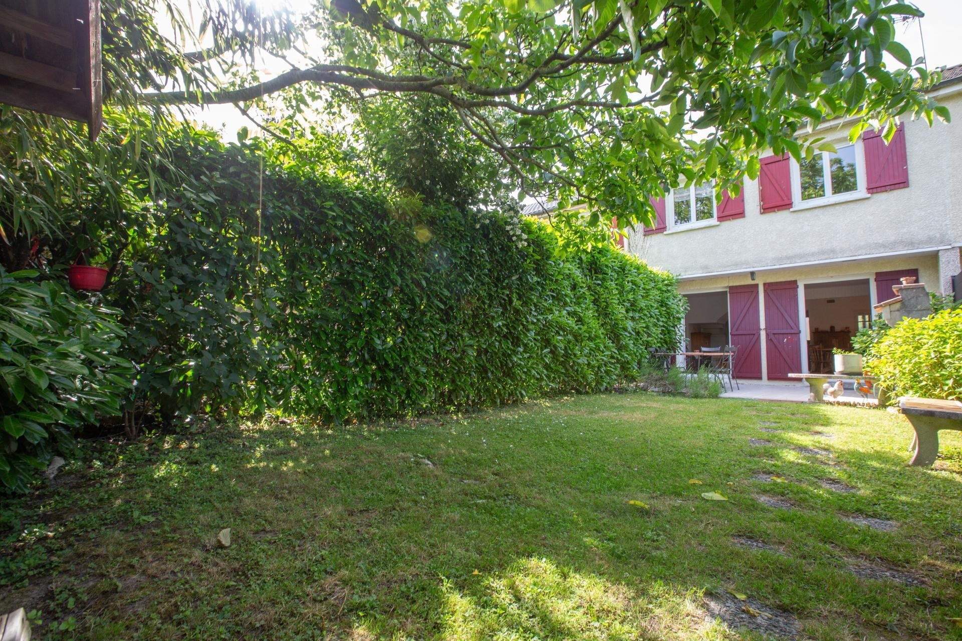 Maison à vendre, 117m², Le Mesnil-Saint-Denis