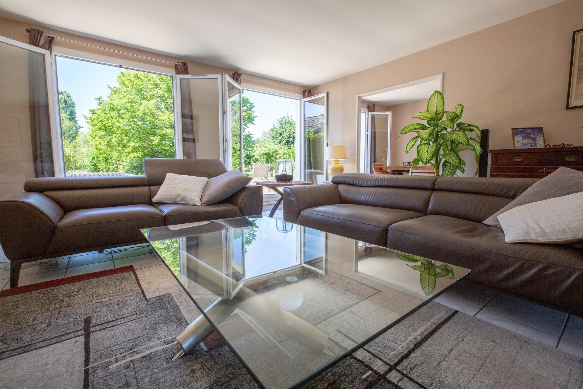 Maison à vendre, 135m², Le Mesnil-Saint-Denis