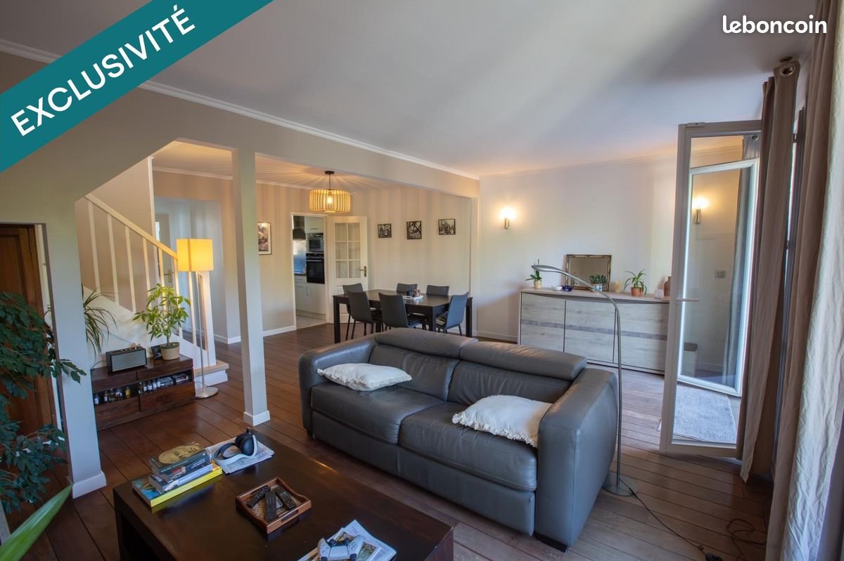 Maison à vendre, 118m², Le Mesnil-Saint-Denis
