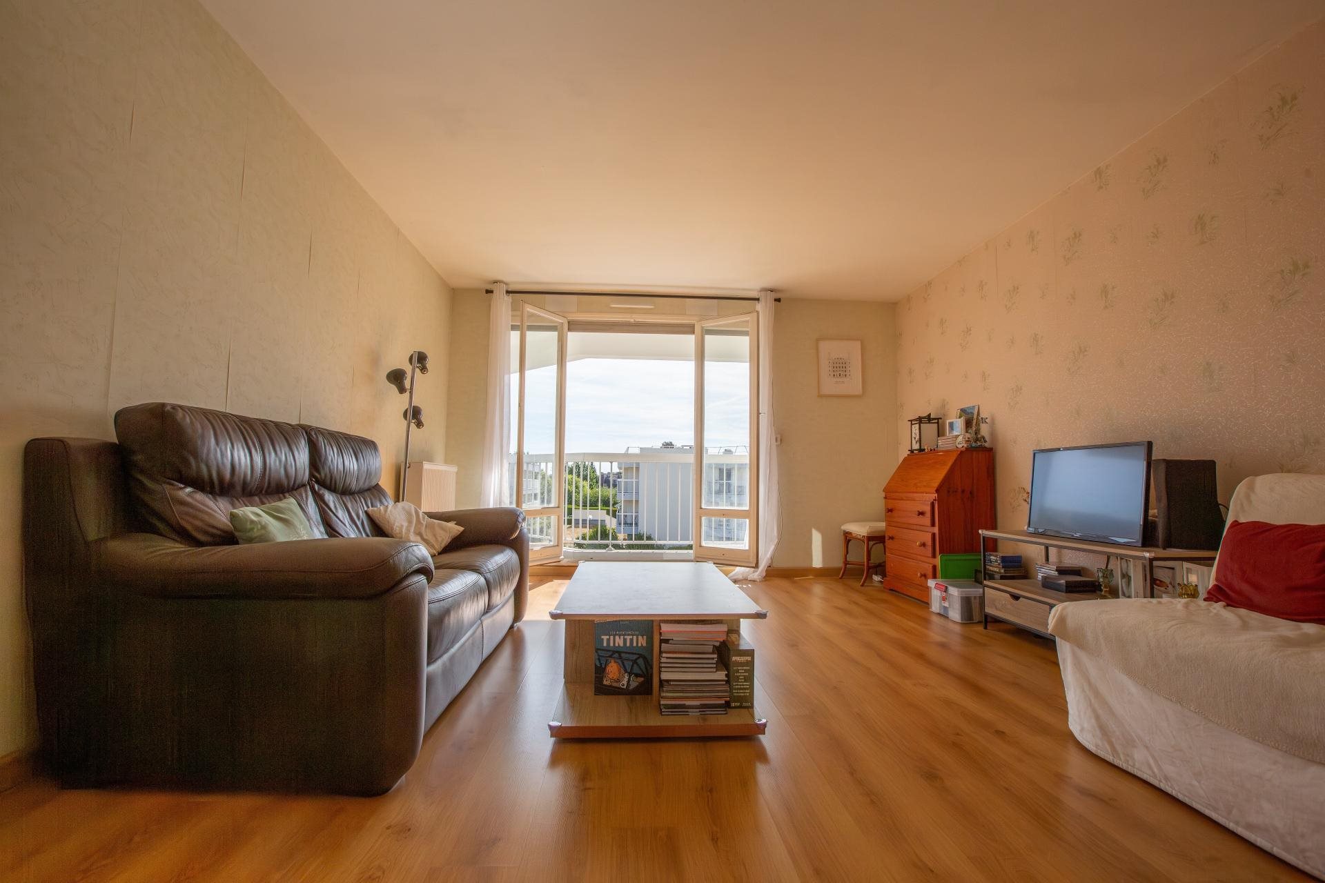 Appartement à vendre, 72m², Le Mesnil-Saint-Denis