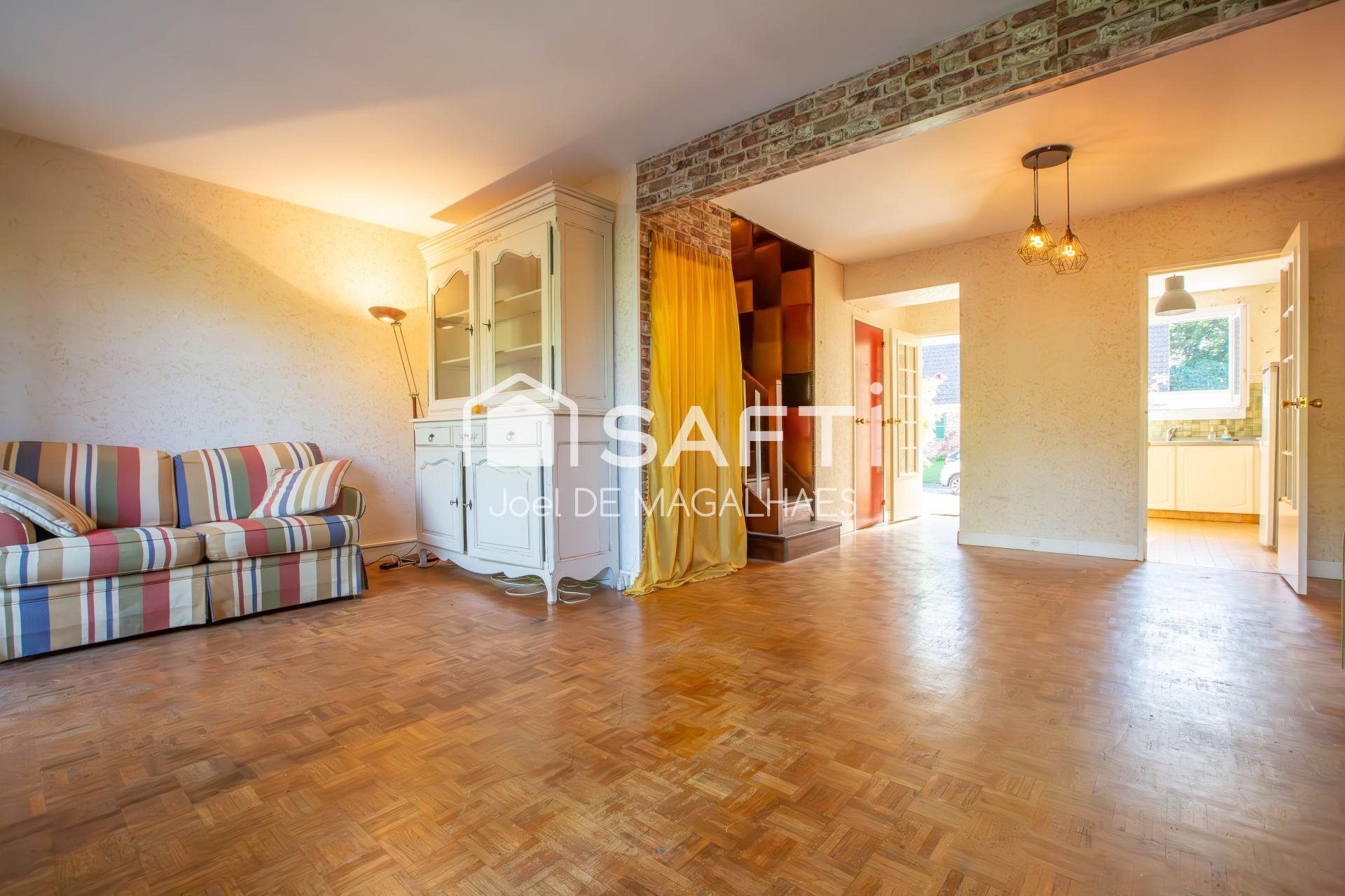 Maison à vendre, 115m², Le Mesnil-Saint-Denis