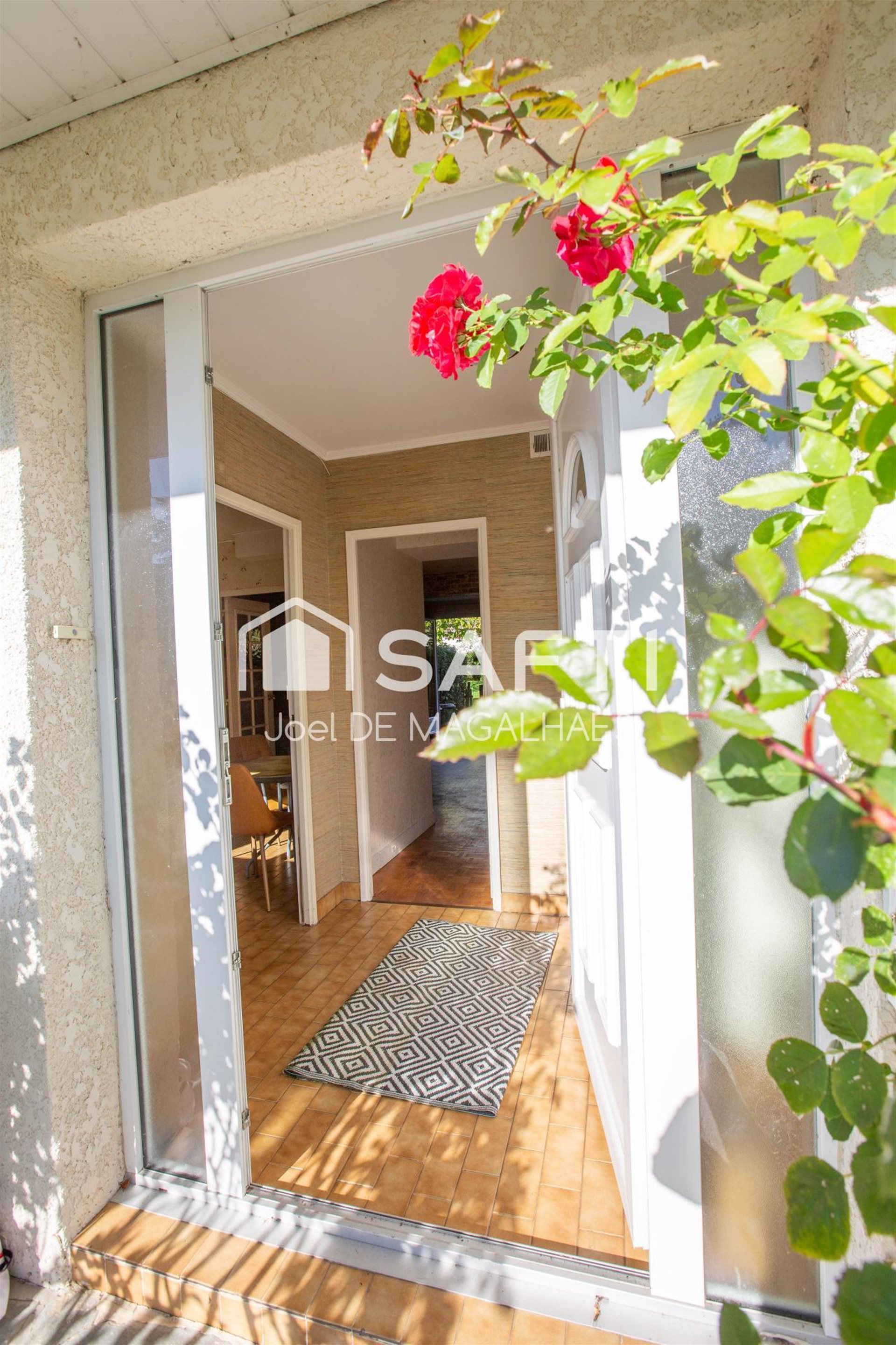 Maison à vendre, 115m², Le Mesnil-Saint-Denis
