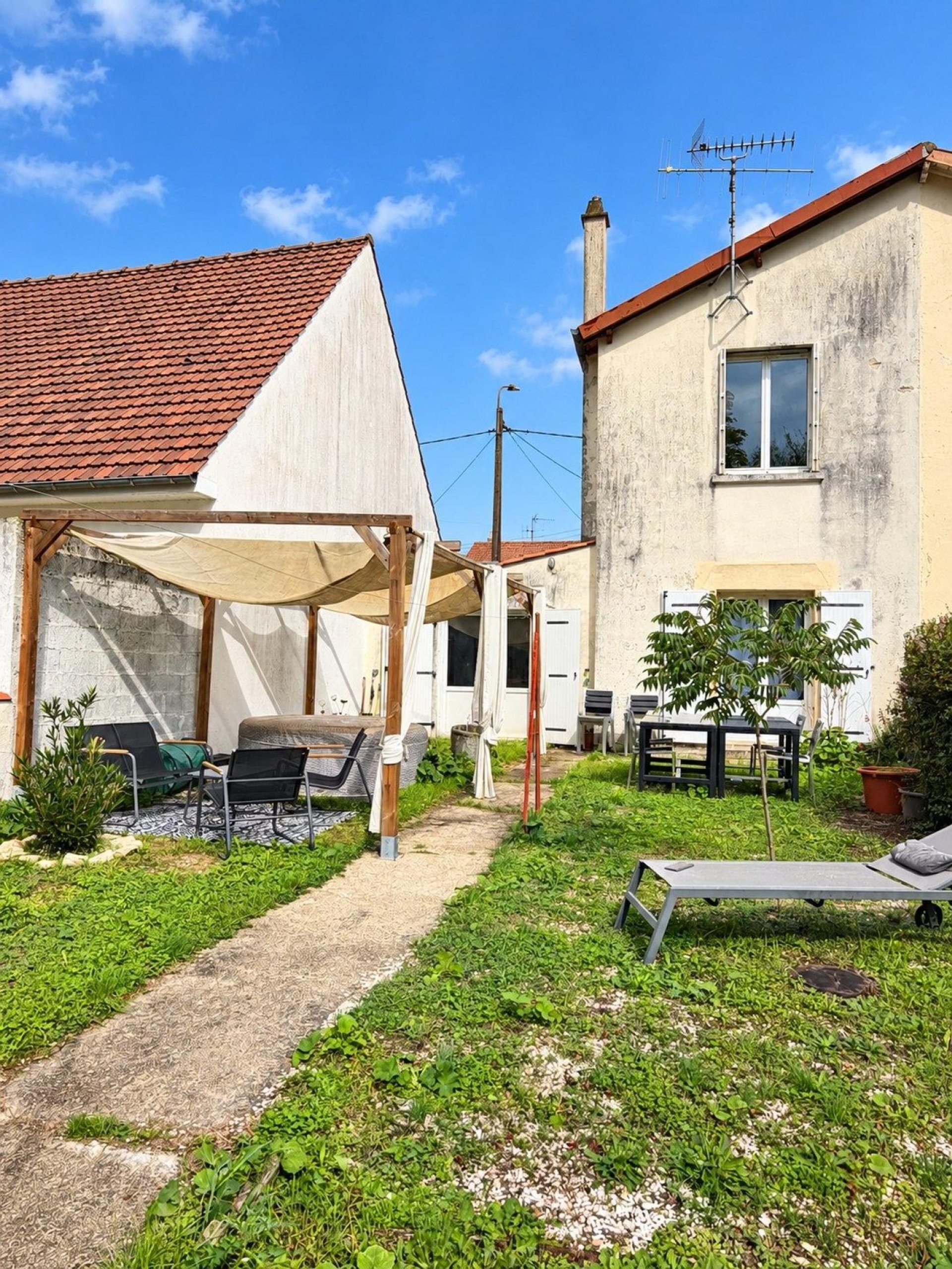Maison à vendre, 72m², Niort
