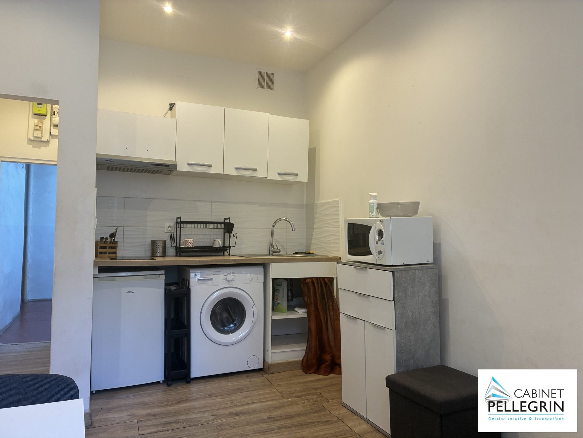 Appartement à louer, 19m², Marseille 6ème