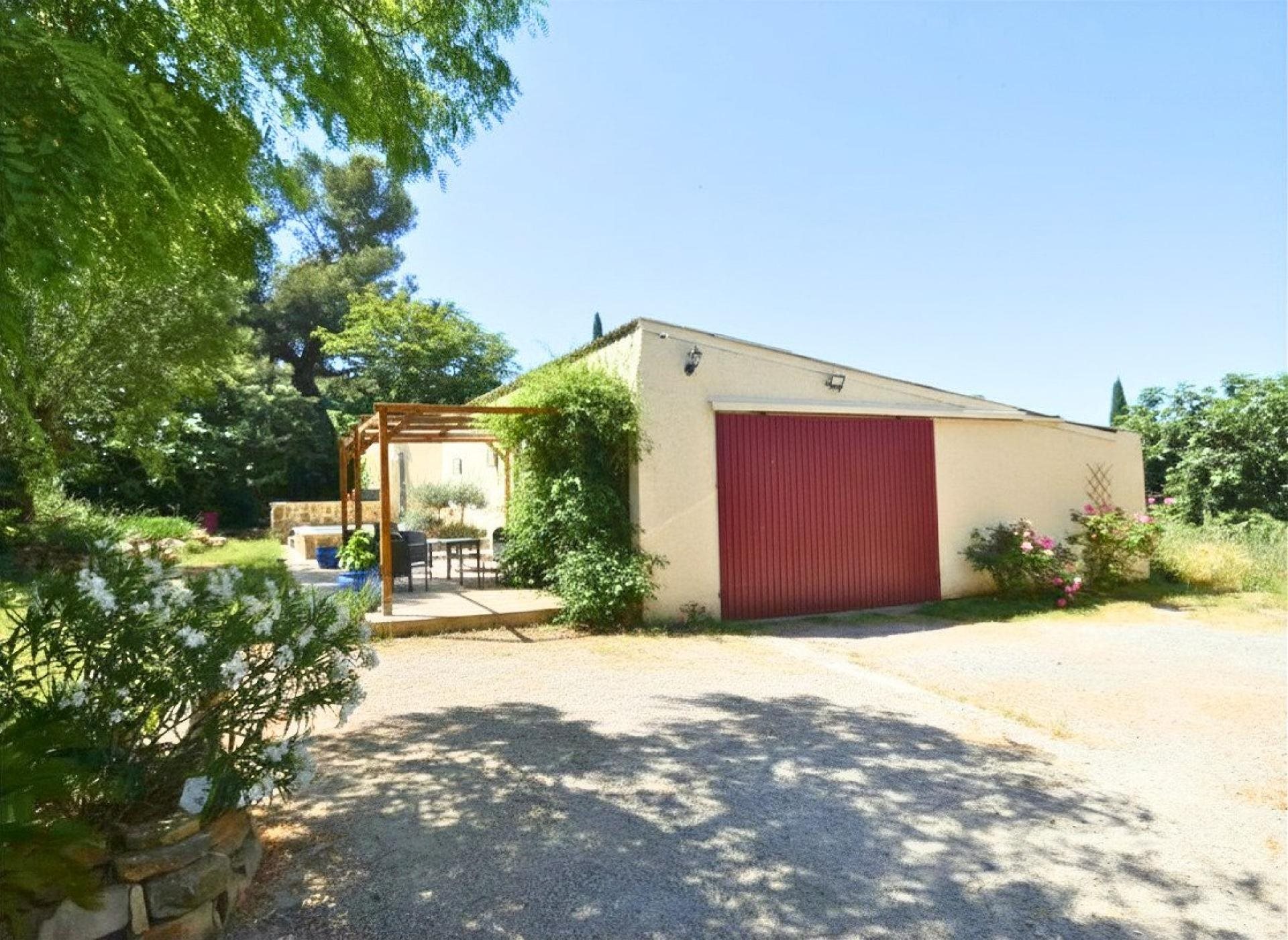 Maison à vendre, 206m², Montbrun-des-Corbières