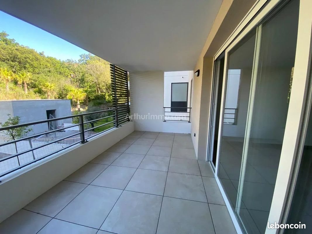 Appartement à louer, 51m², Saint-Raphaël