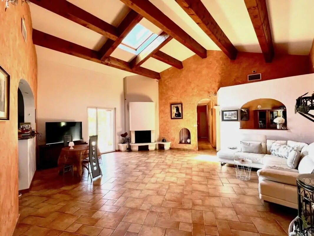 Maison à vendre, 110m², Montfort-sur-Argens
