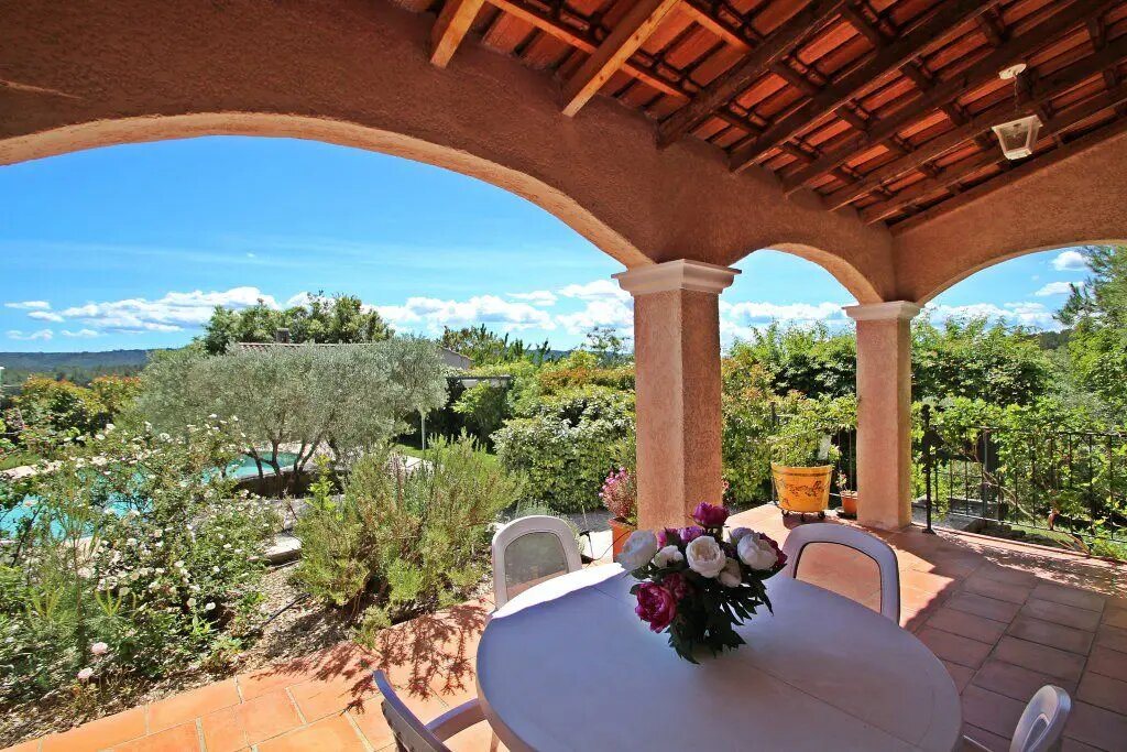 Maison à vendre, 96m², Carcès