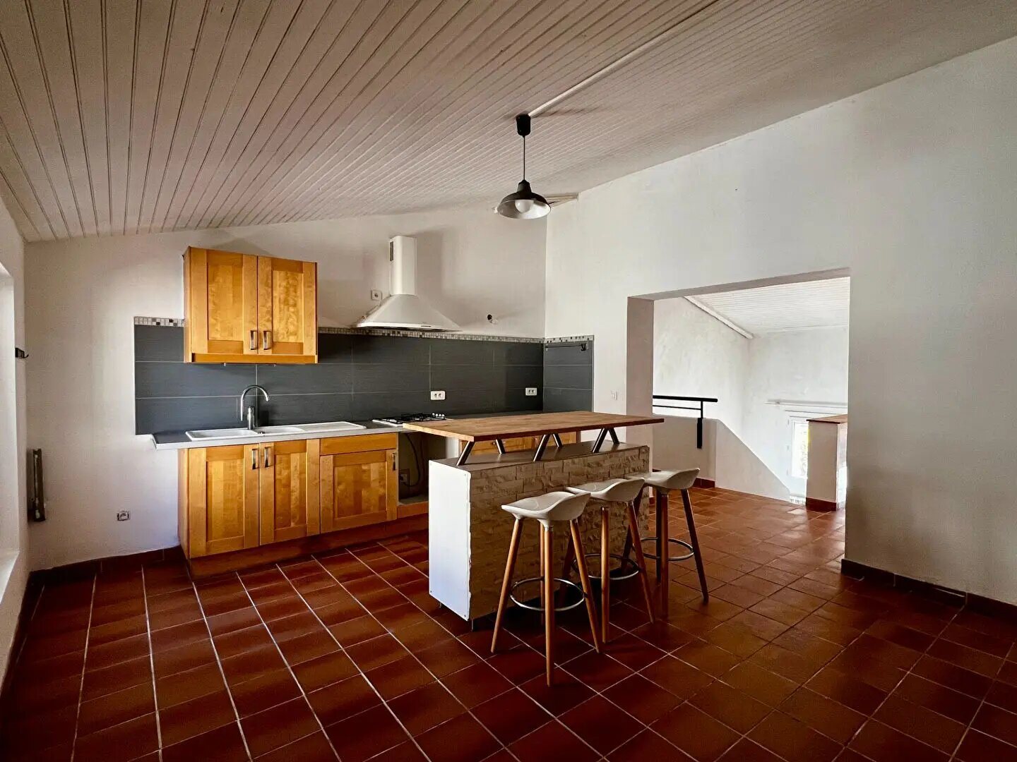 Appartement à louer, 63m², Entrecasteaux