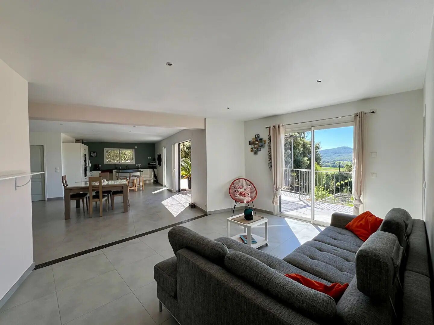 Maison à vendre, 143m², Montfort-sur-Argens