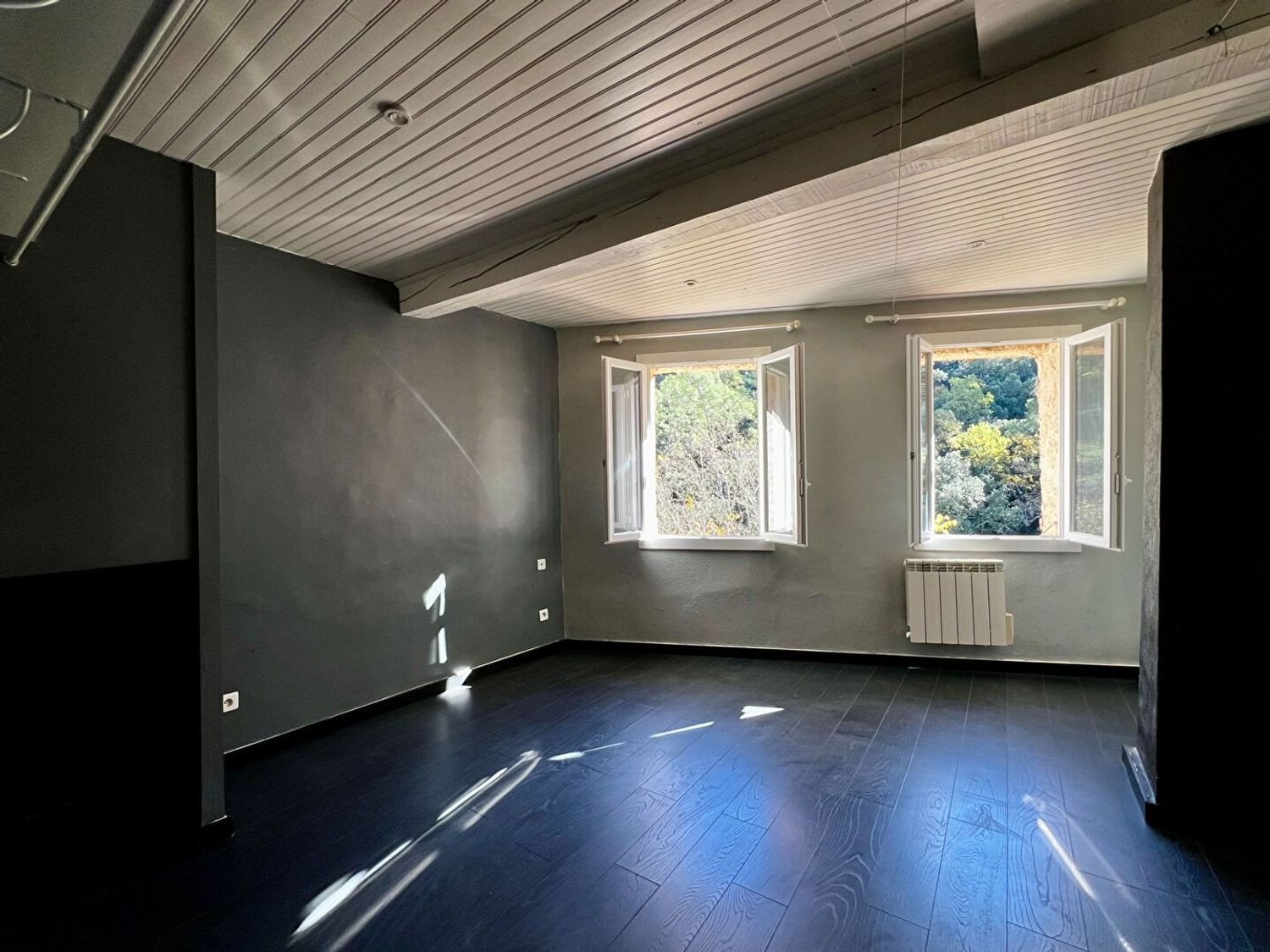Appartement à louer, 63m², Entrecasteaux