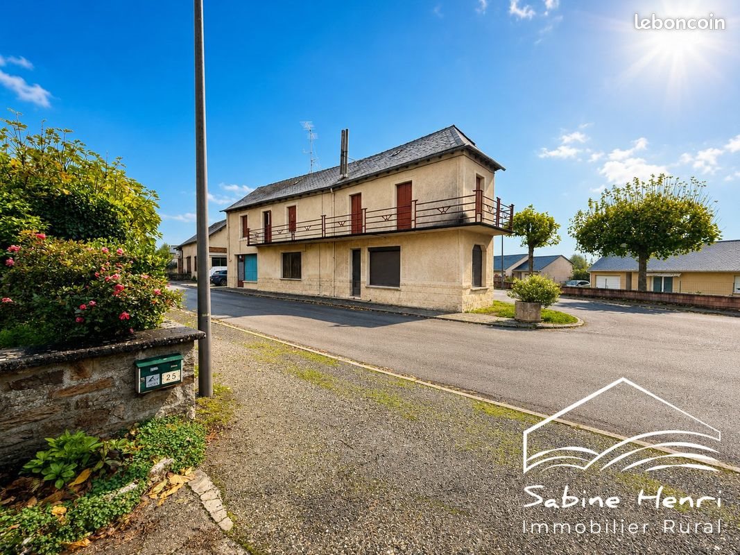 Maison à vendre, 228m², Lédergues