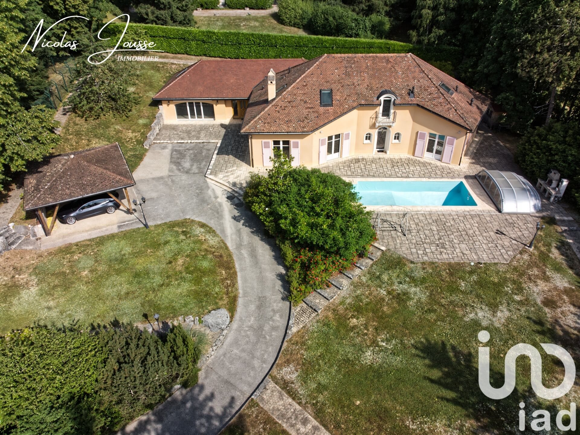 Maison à vendre, 450m², Gex