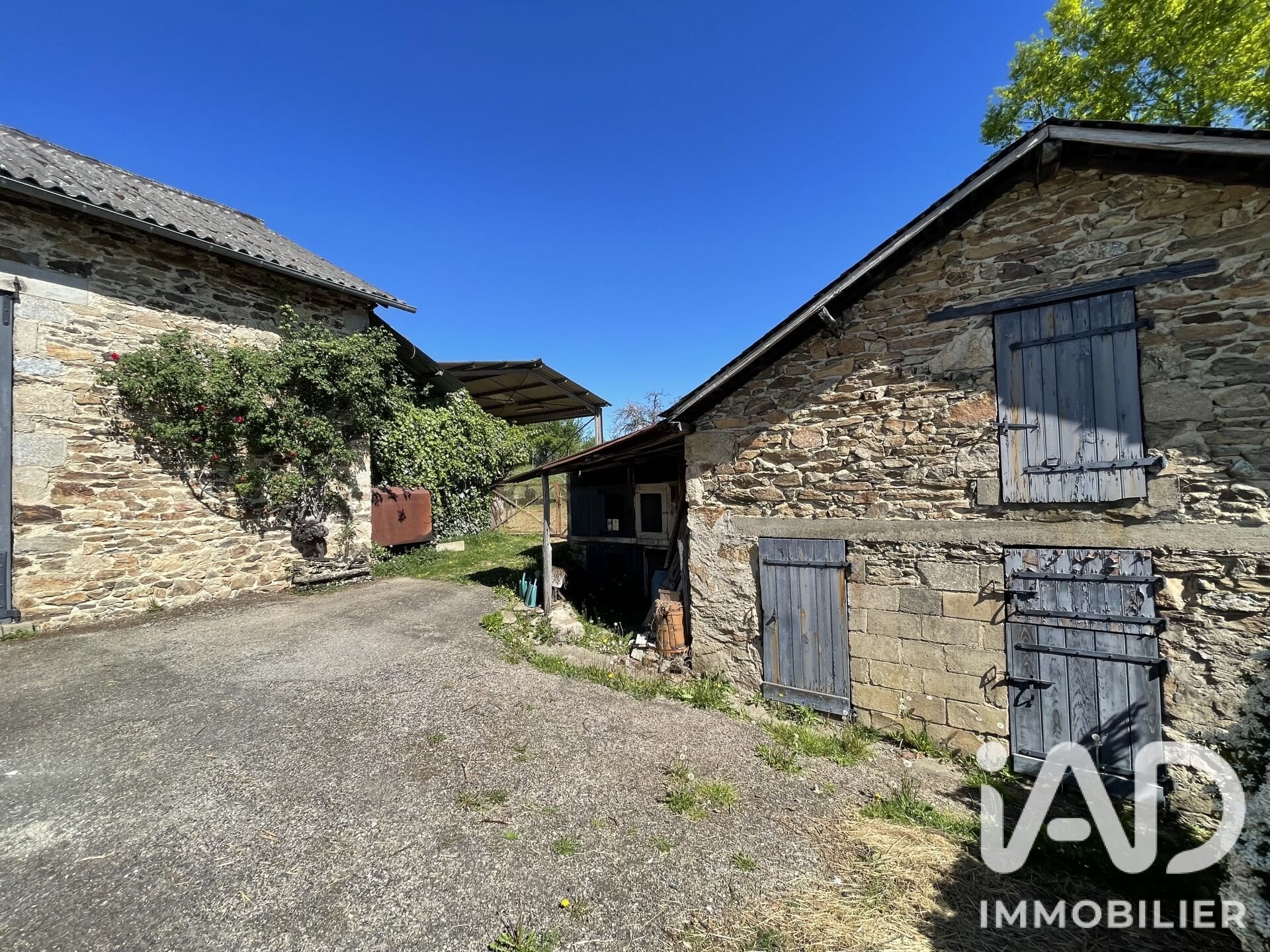 Maison à vendre, 90m², Châteauneuf-la-Forêt