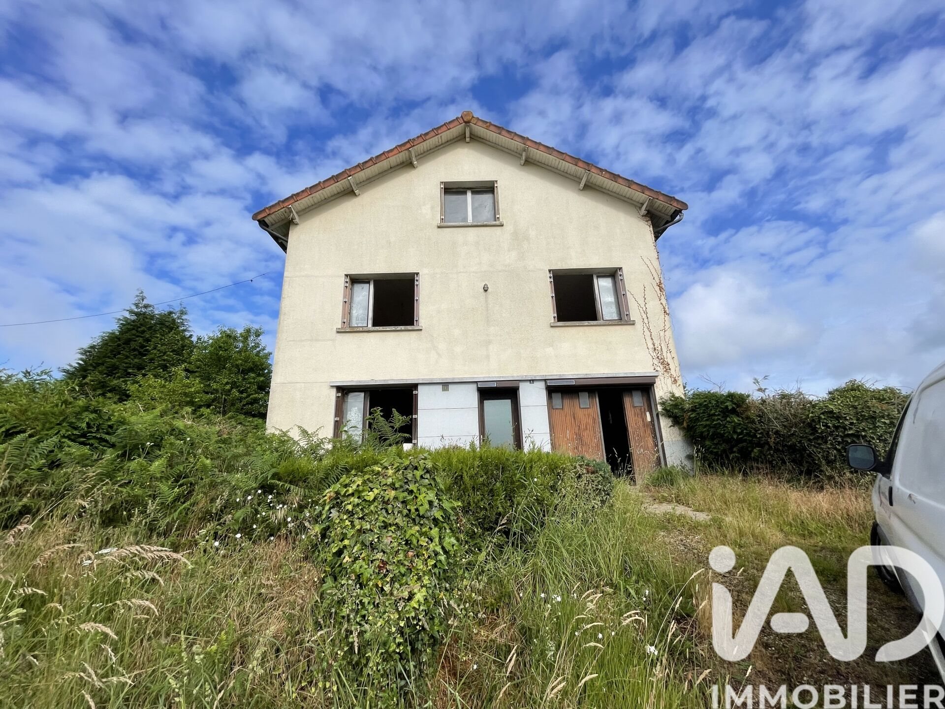 Maison à vendre, 99m², Châteauneuf-la-Forêt