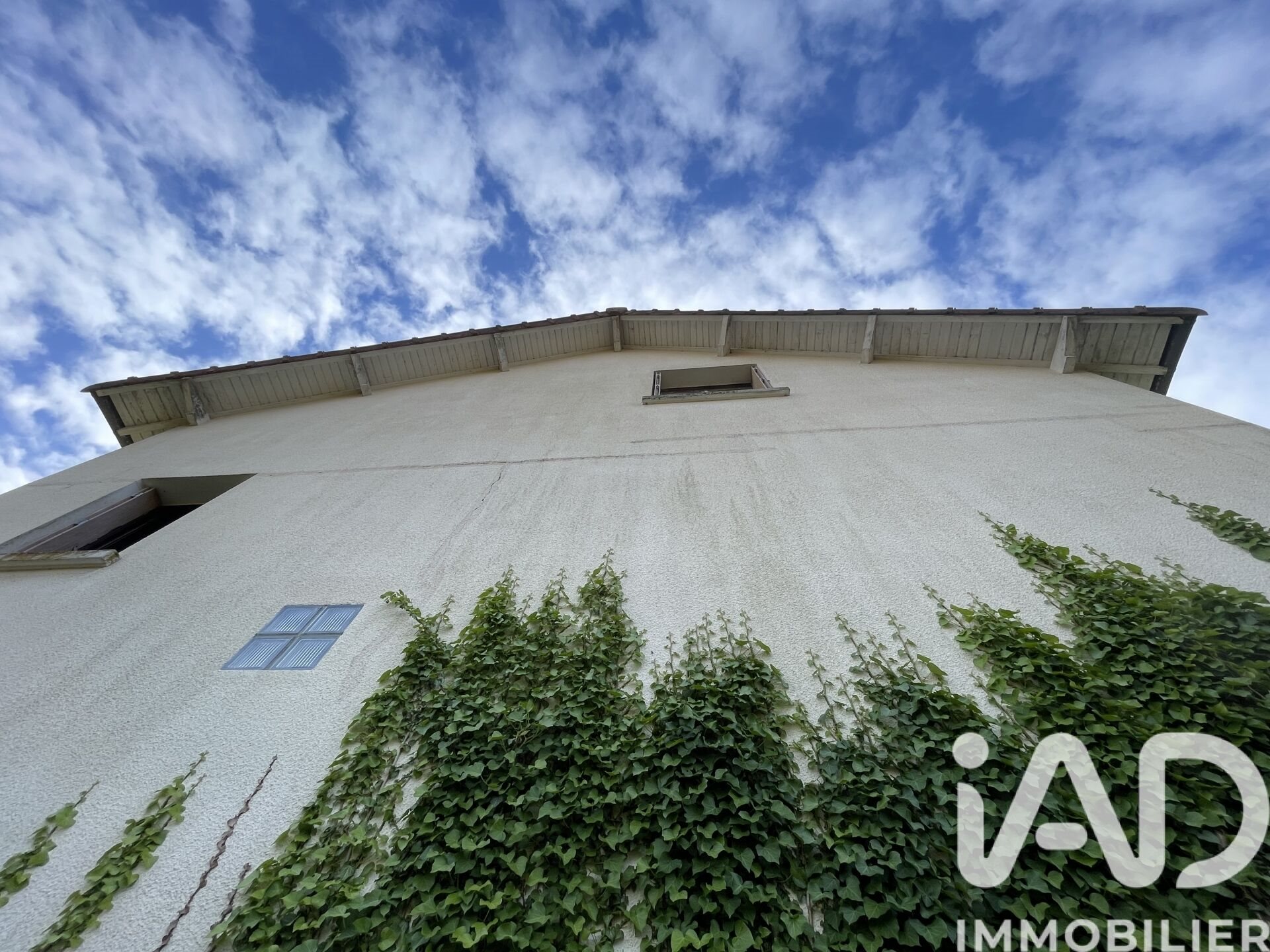 Maison à vendre, 99m², Châteauneuf-la-Forêt