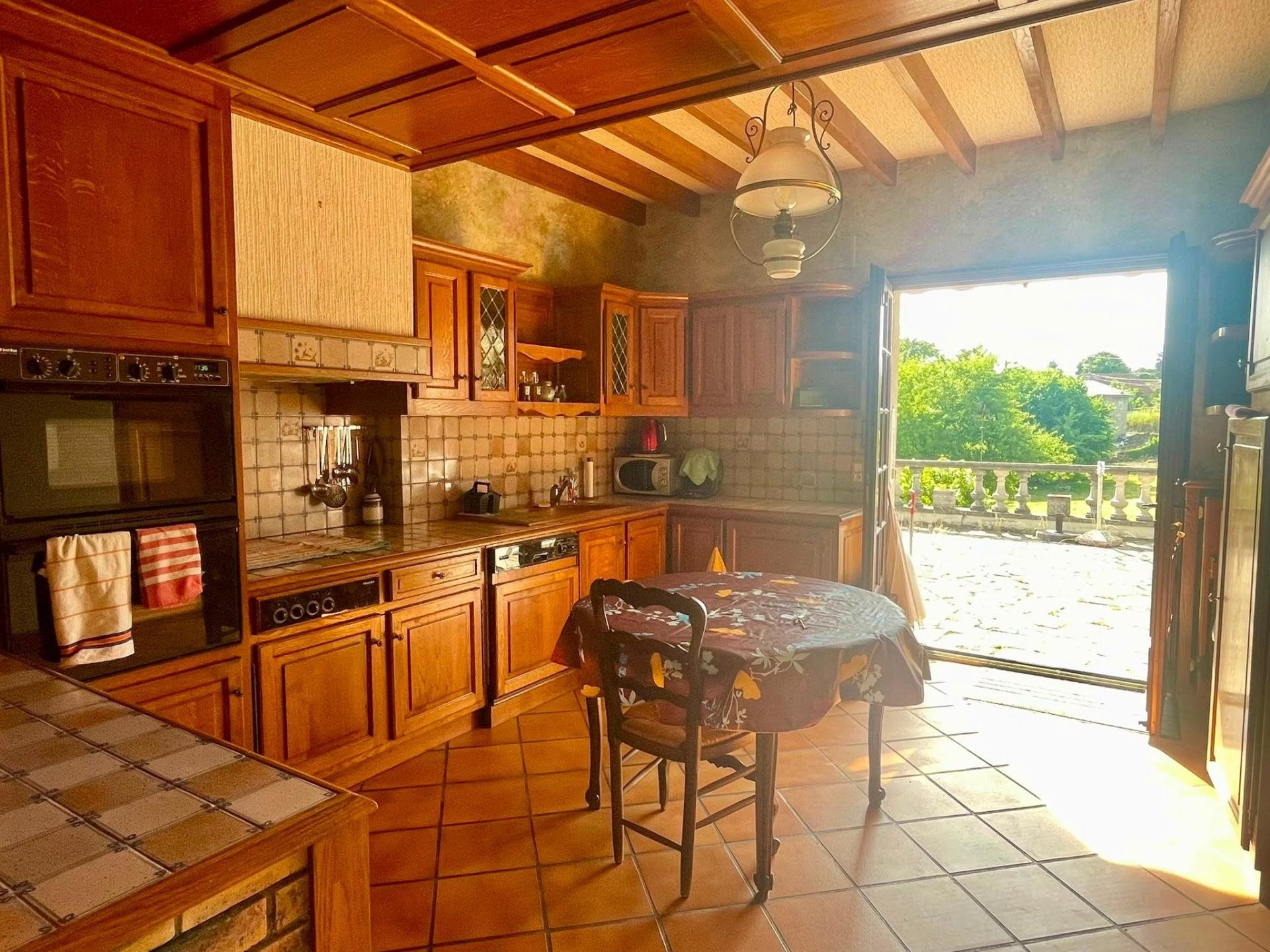Maison à vendre, 117m², Saint-Médard-la-Rochette