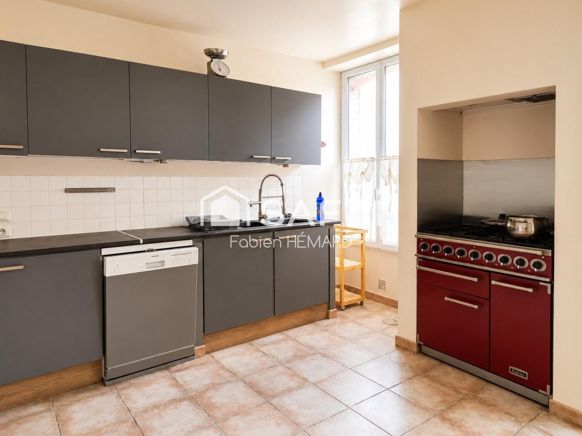 Maison à vendre, 201m², Sézanne