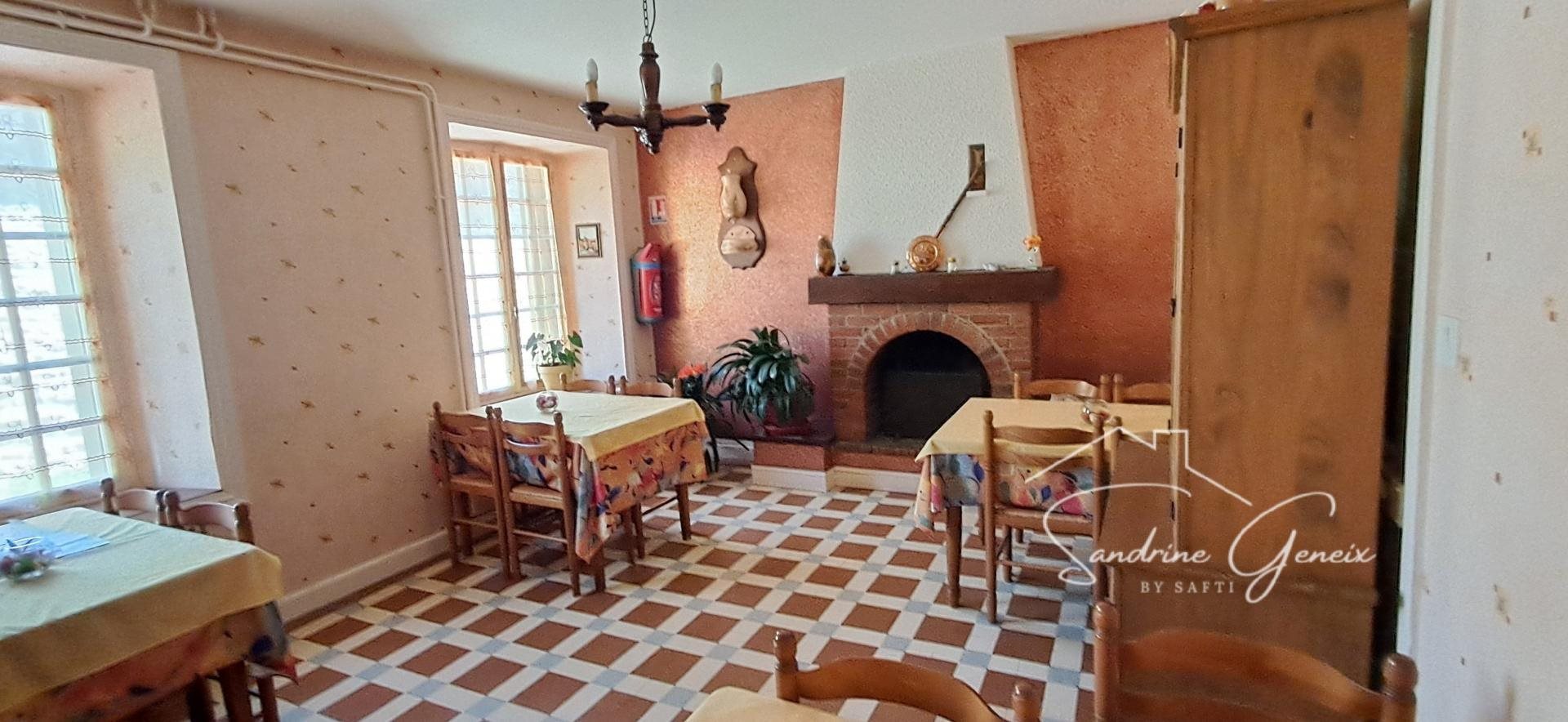 Maison à vendre, 220m², Fournols