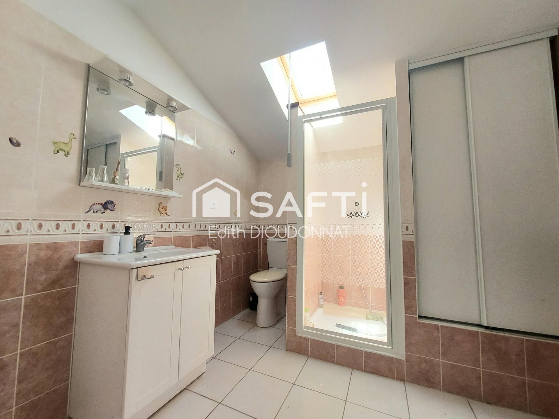 Maison à vendre, 110m², Saint-Vincent-sur-Graon