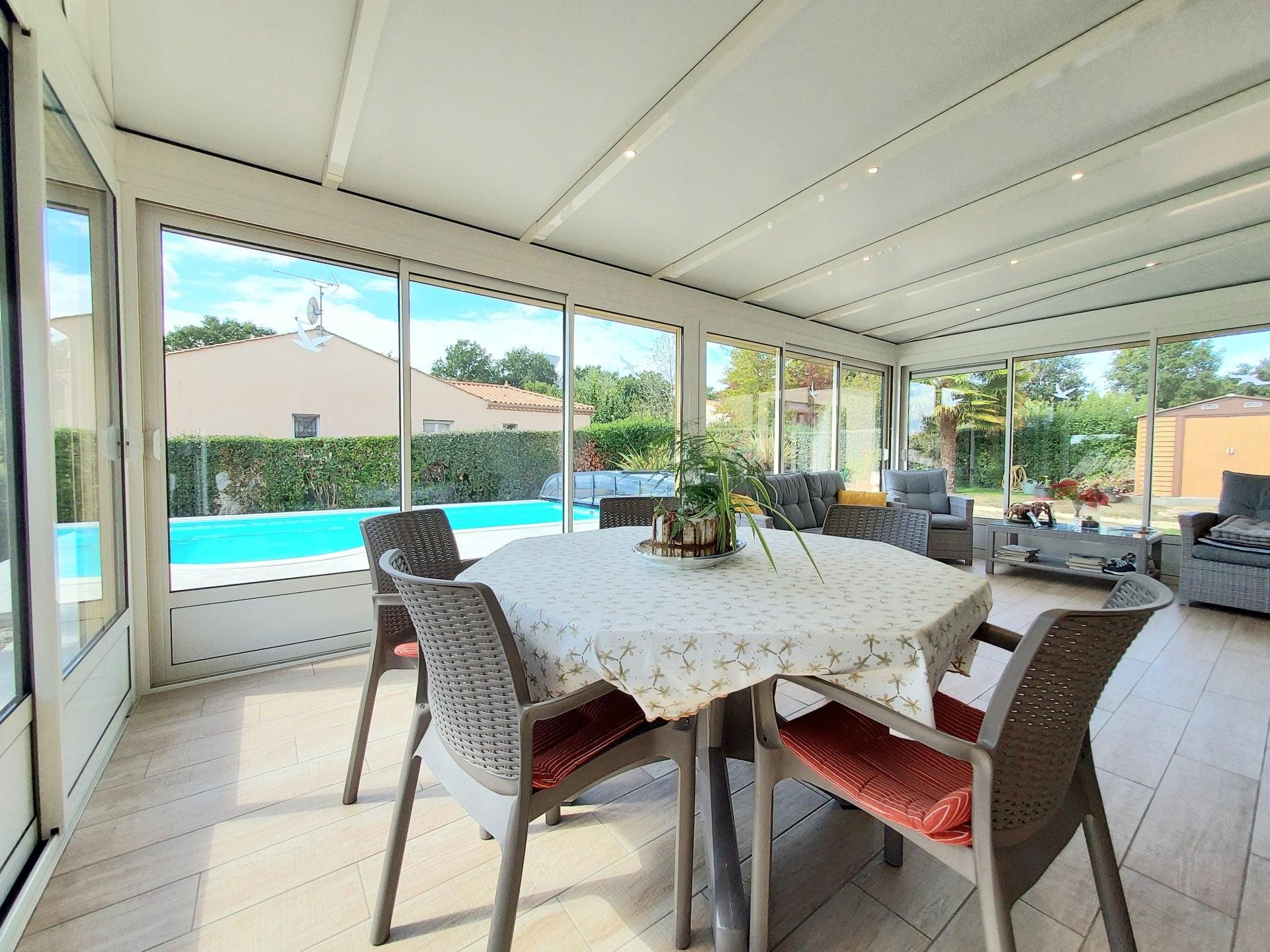 Maison à vendre, 187m², Saint-Vincent-sur-Graon
