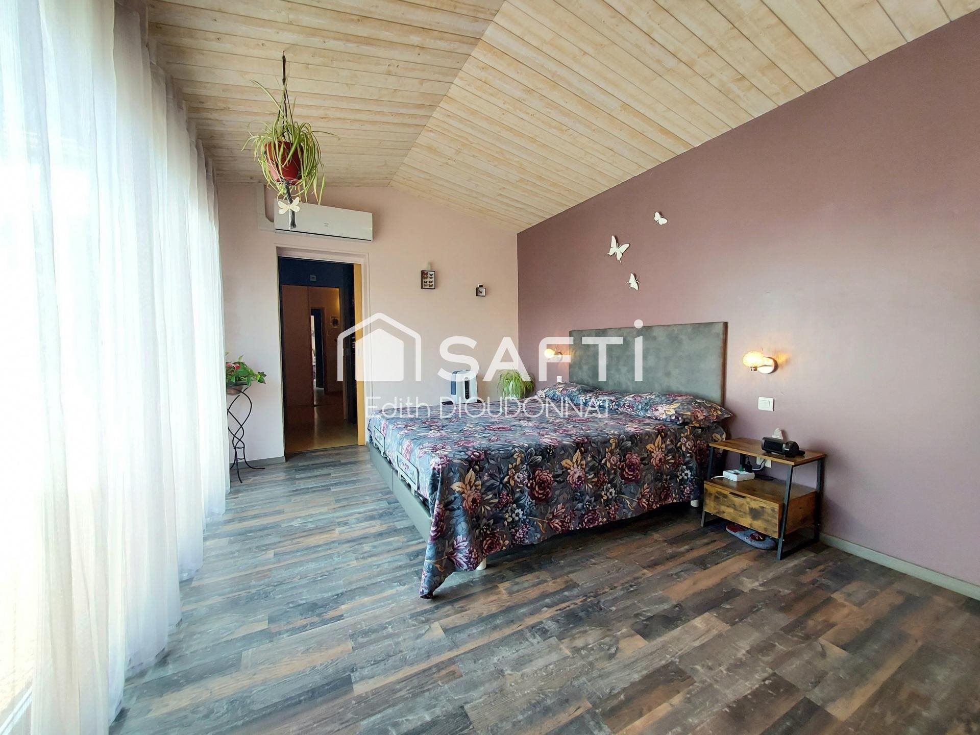 Maison à vendre, 159m², Le Champ-Saint-Père