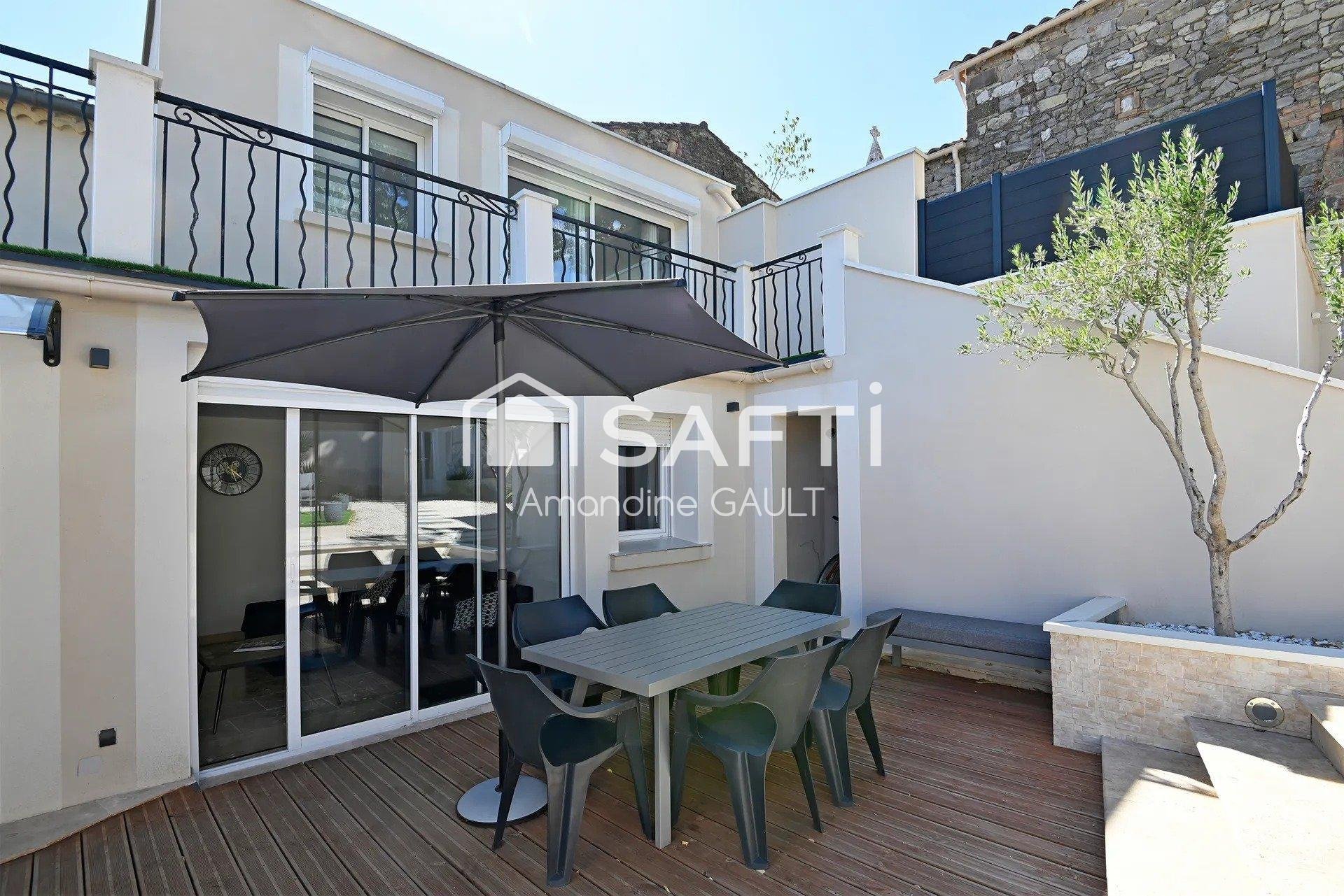 Maison à vendre, 104m², Saint-Julien-les-Rosiers