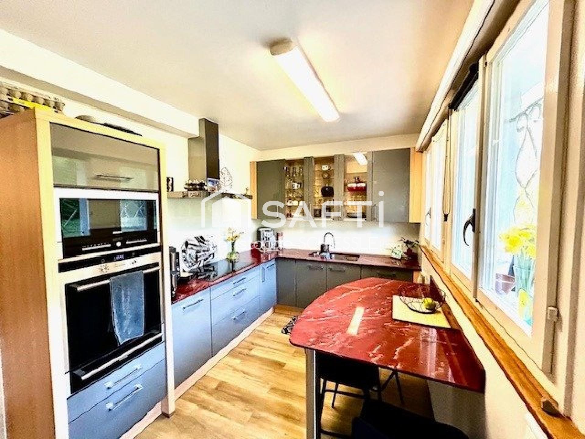 Maison à vendre, 211m², Beaucourt