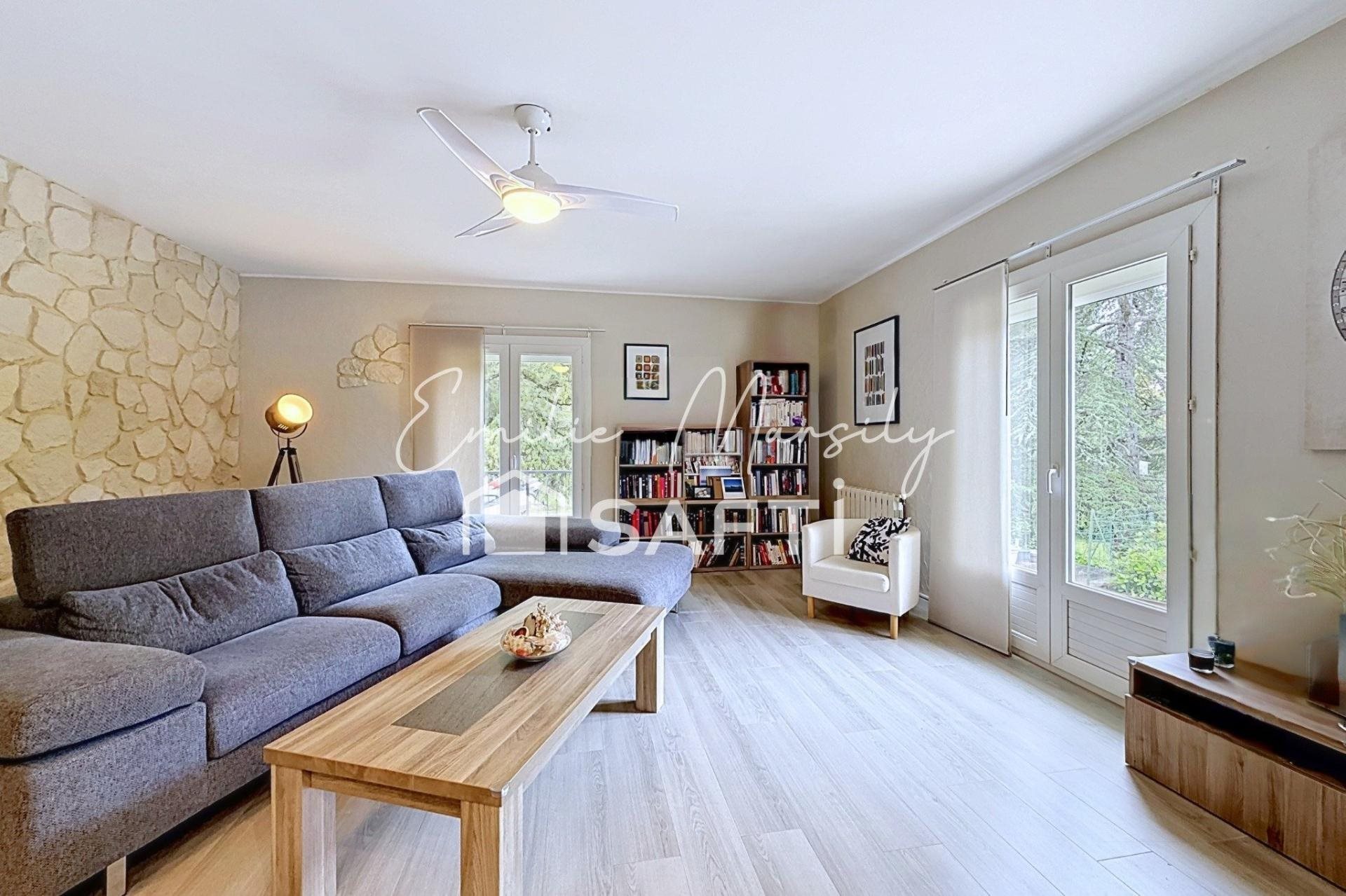 Maison à vendre, 140m², Nîmes