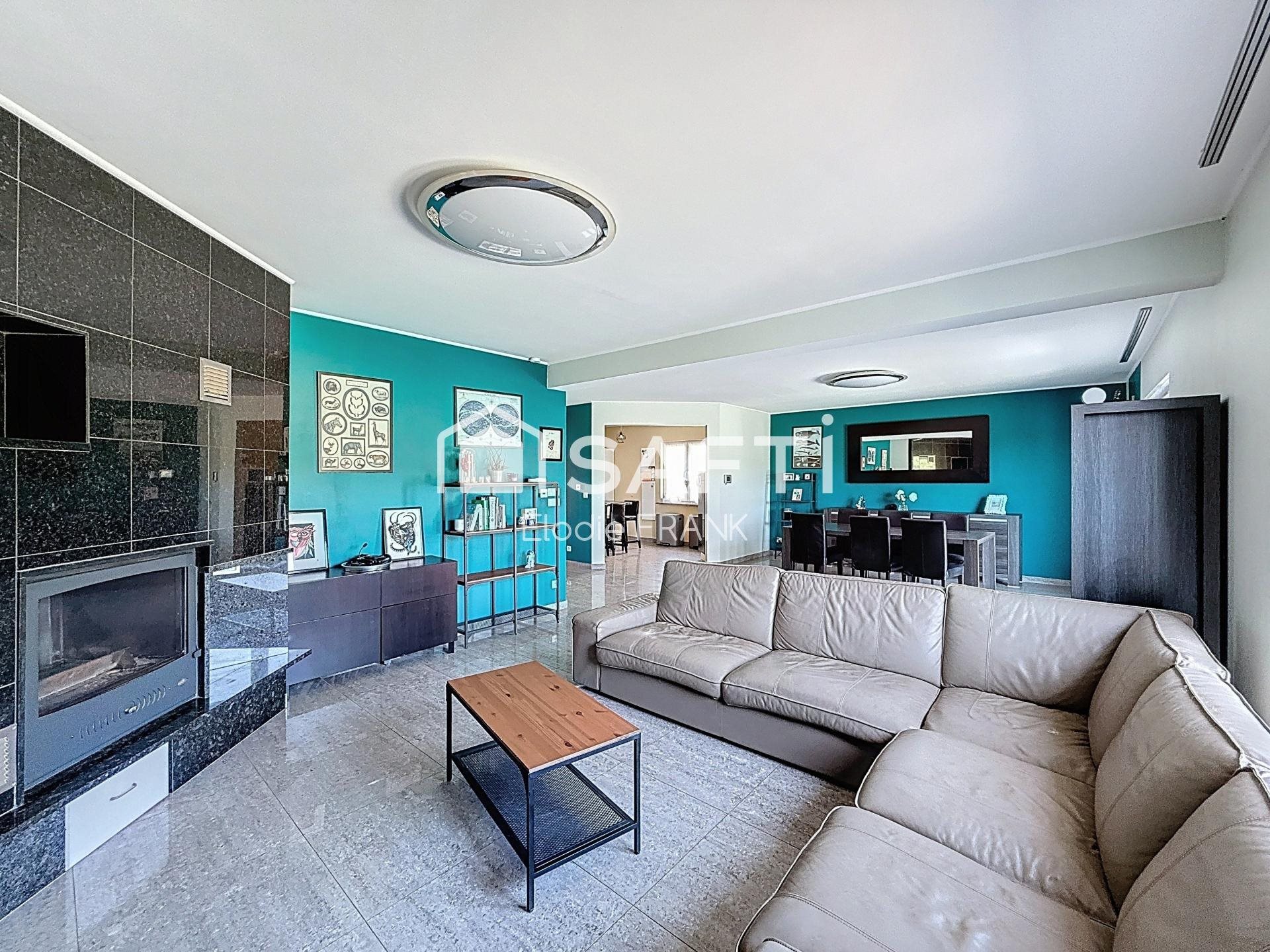 Maison à vendre, 184m², Rédange