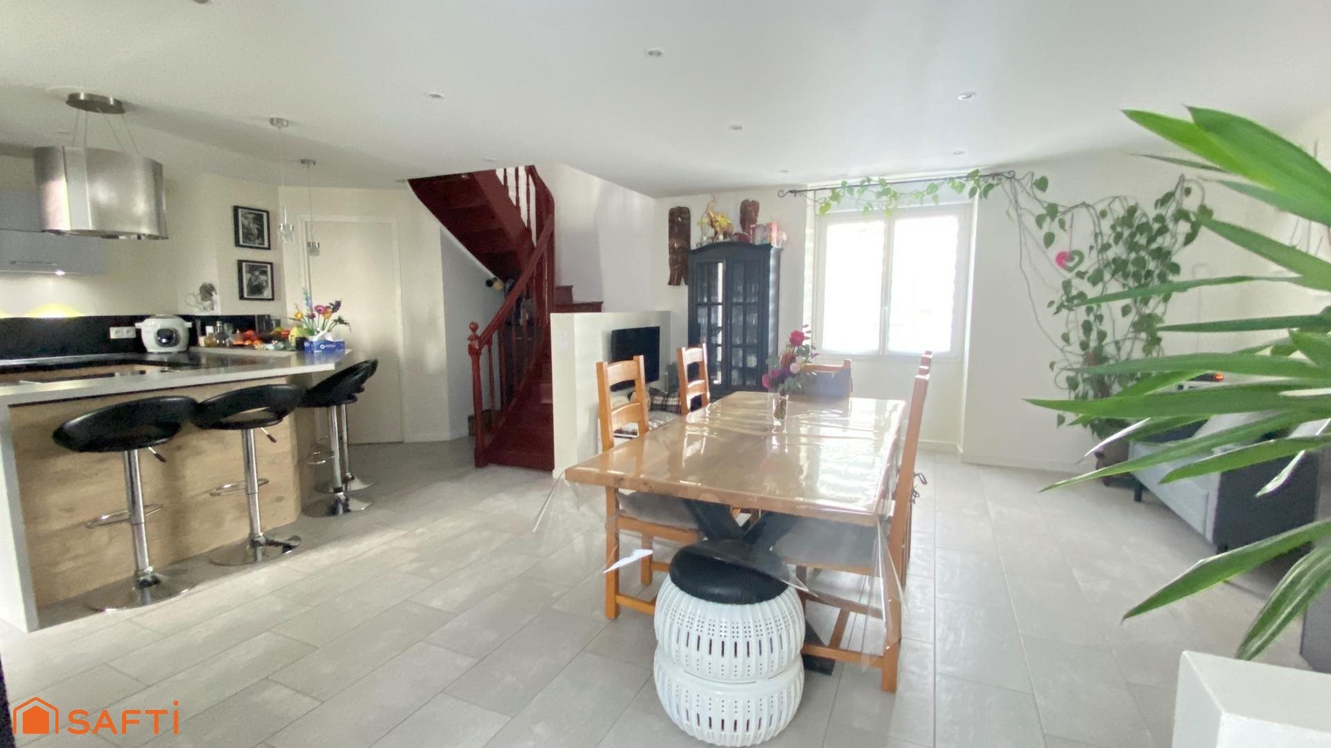 Maison à vendre, 161m², Pluvigner