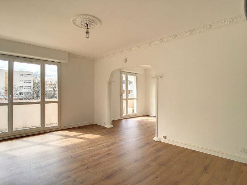 Appartement à louer, 68m², Rillieux-la-Pape