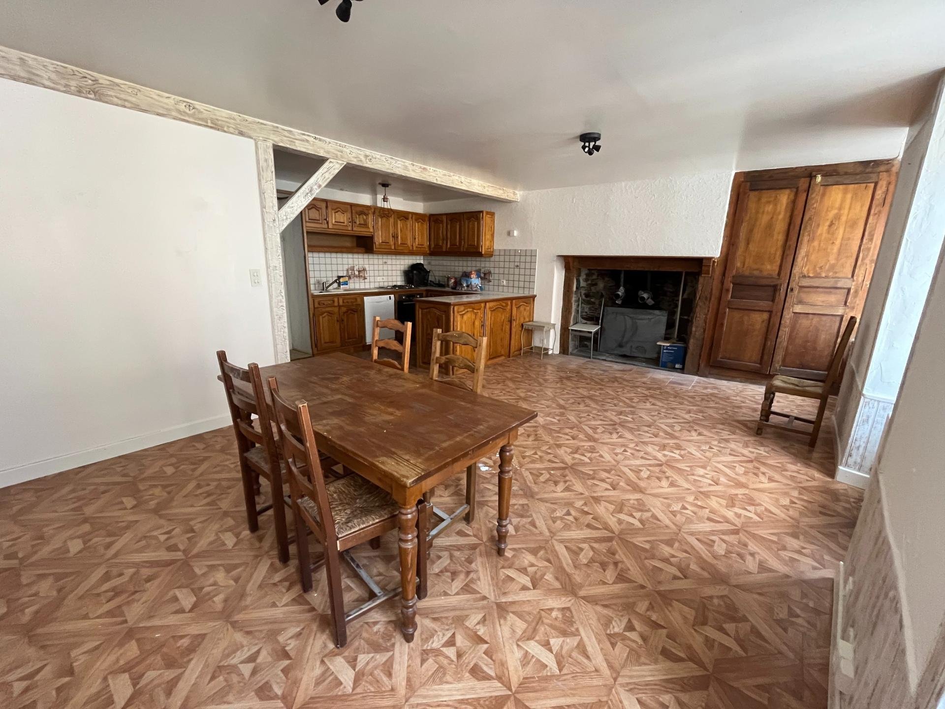 Maison à vendre, 105m², Mauriac