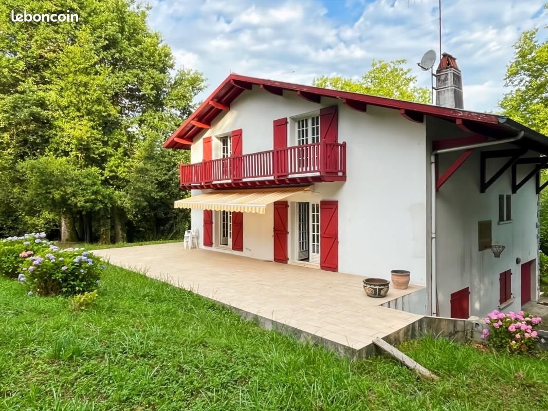 Maison à vendre, 230m², Urt
