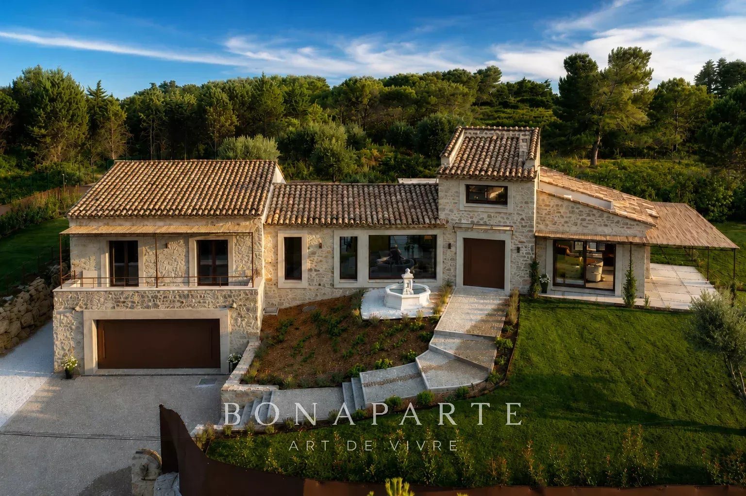 Maison à vendre, 290m², Mouans-Sartoux
