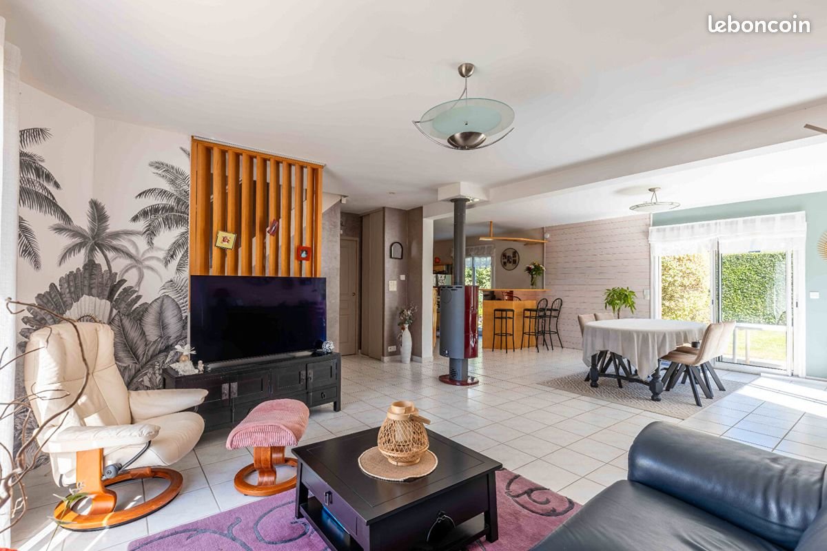 Maison à vendre, 165m², Noyal-Châtillon-sur-Seiche