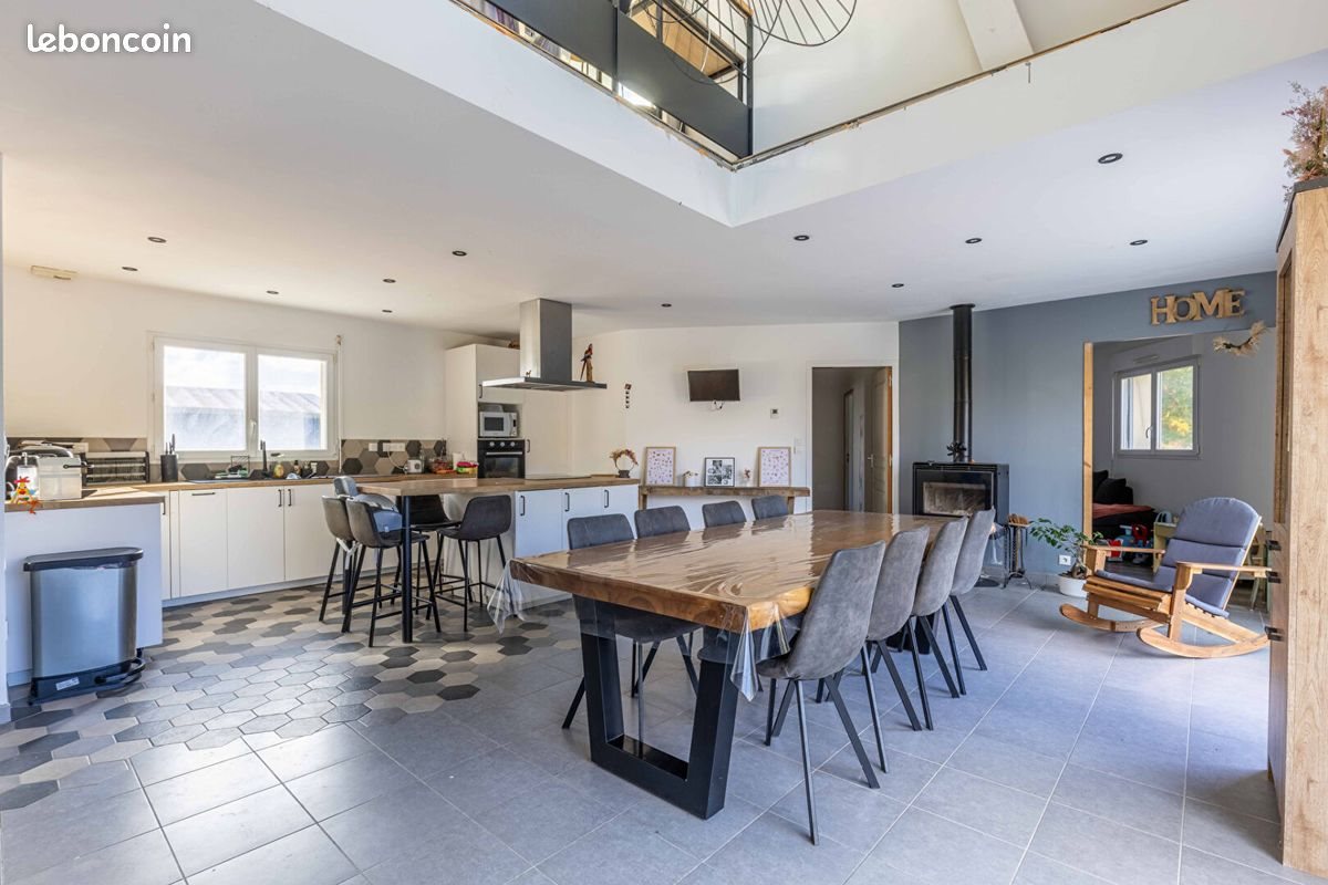 Maison à vendre, 156m², Coësmes