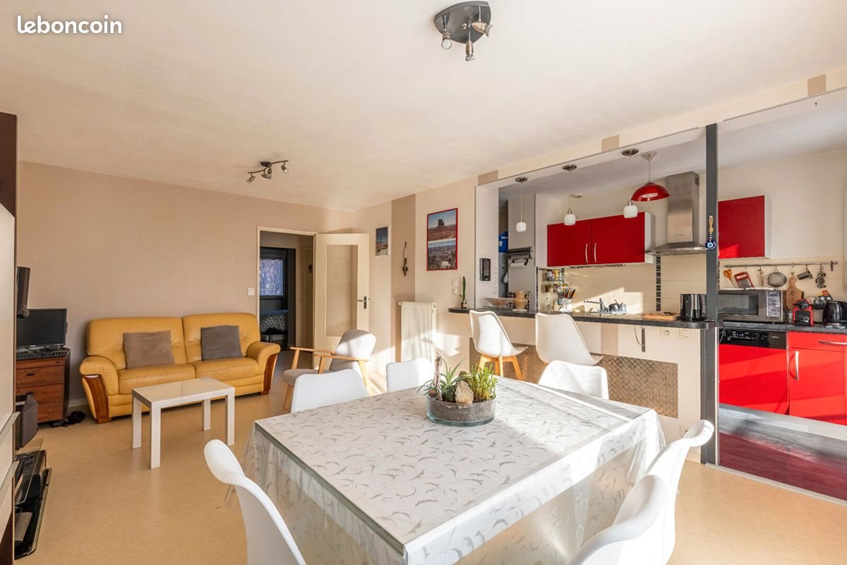 Appartement à vendre, 63m², Châteaugiron